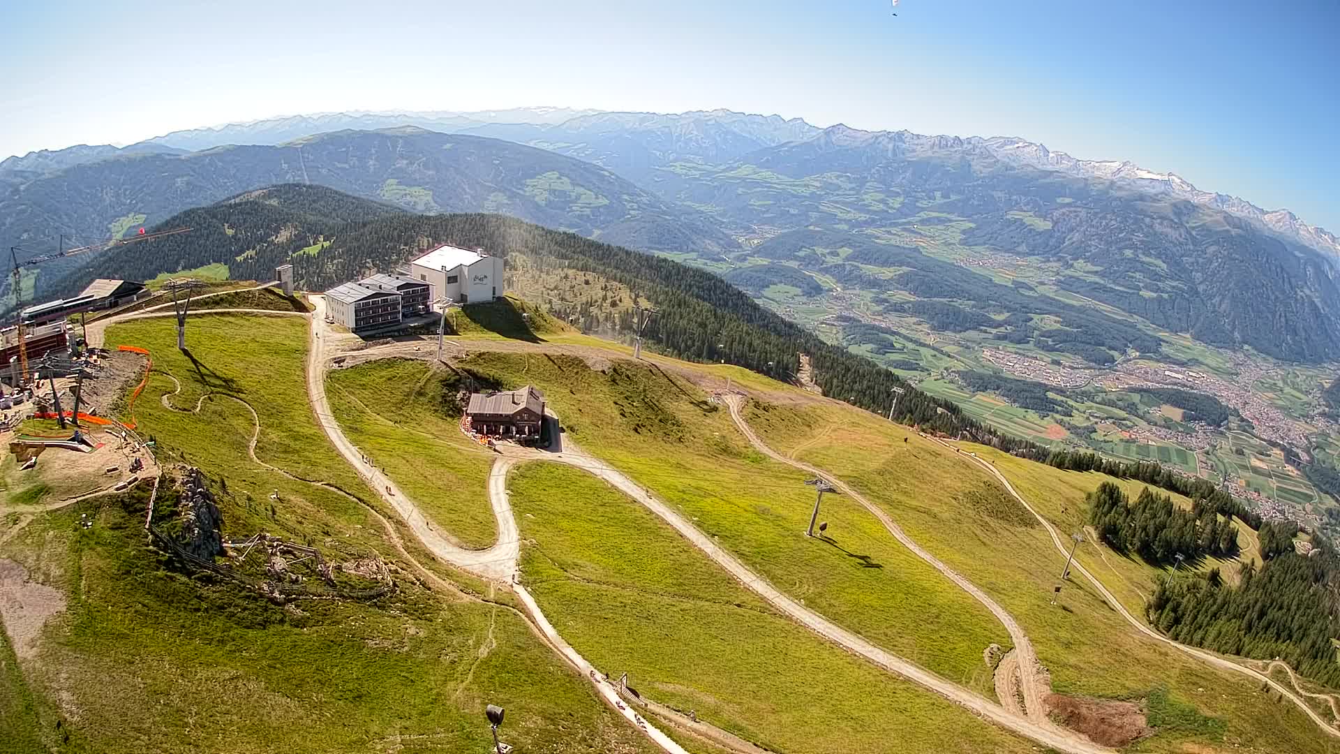 Stazione sciistica di Plan de Corones | vista su Brunico