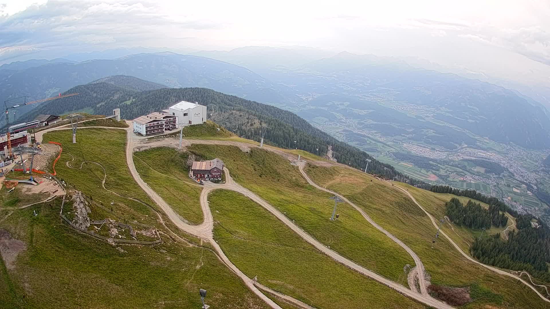 Station de ski Kronplatz sommet | vue sur Brunico