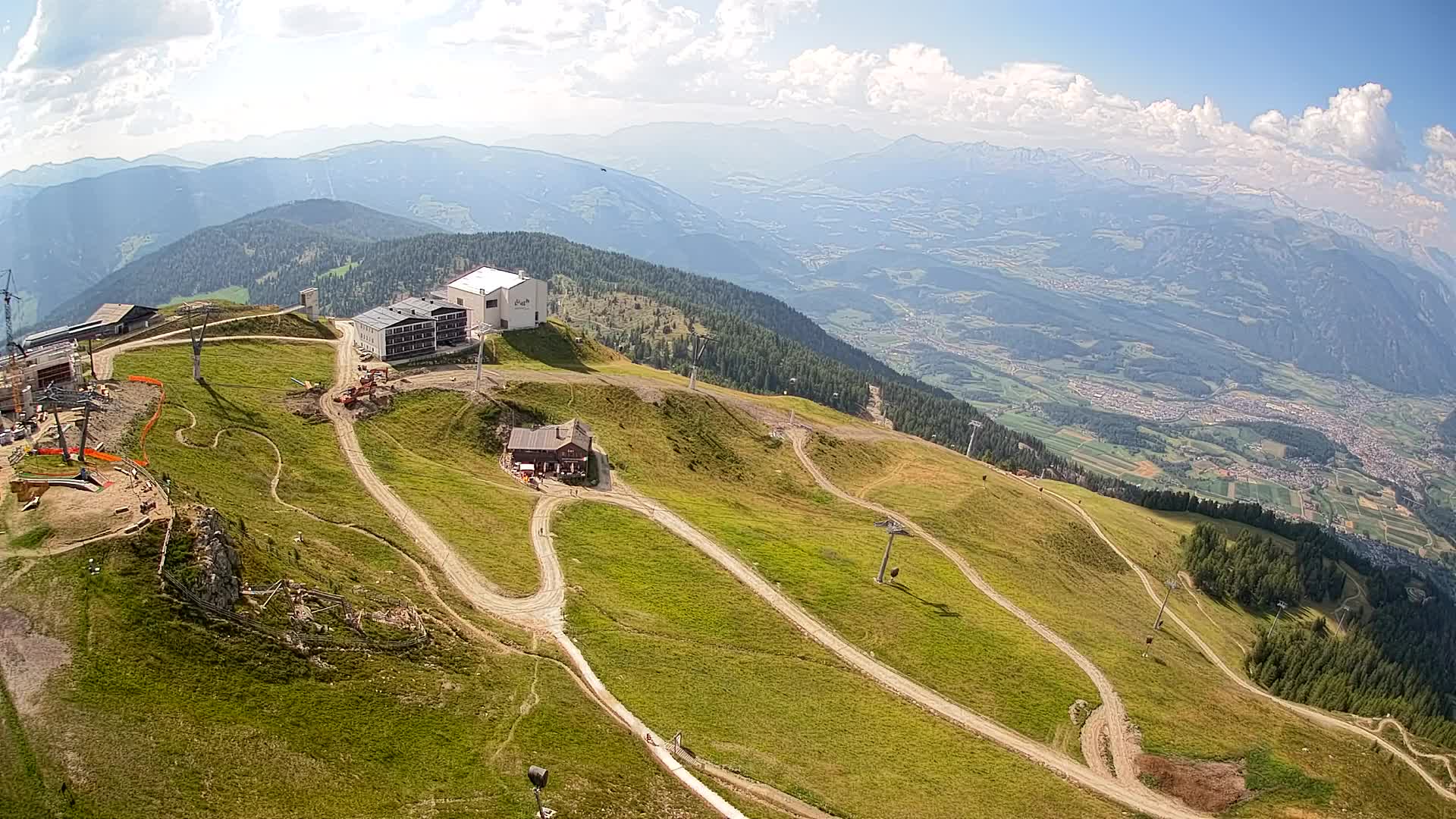 Stazione sciistica di Plan de Corones | vista su Brunico