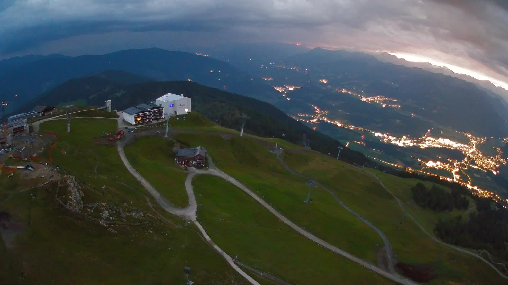 Smučišče Kronplatz – vrh | pogled na Bruneck
