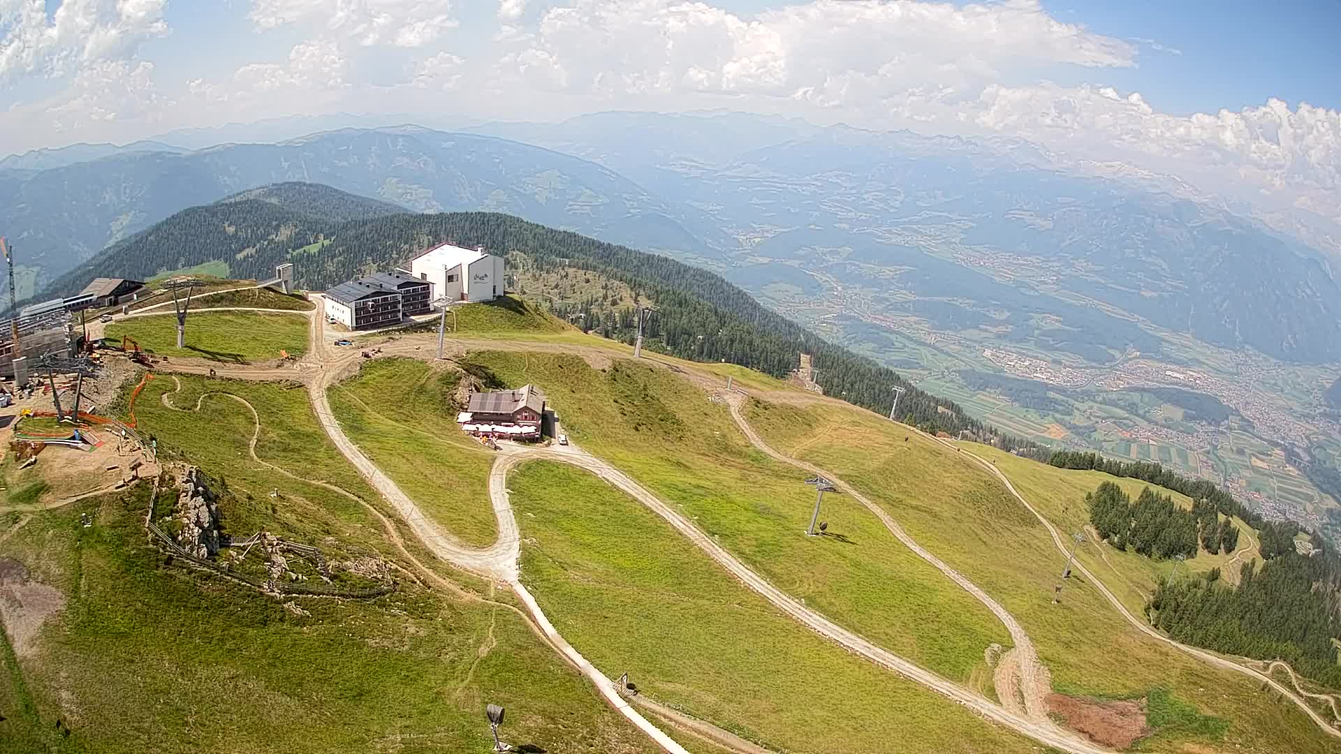 Stazione sciistica di Plan de Corones | vista su Brunico