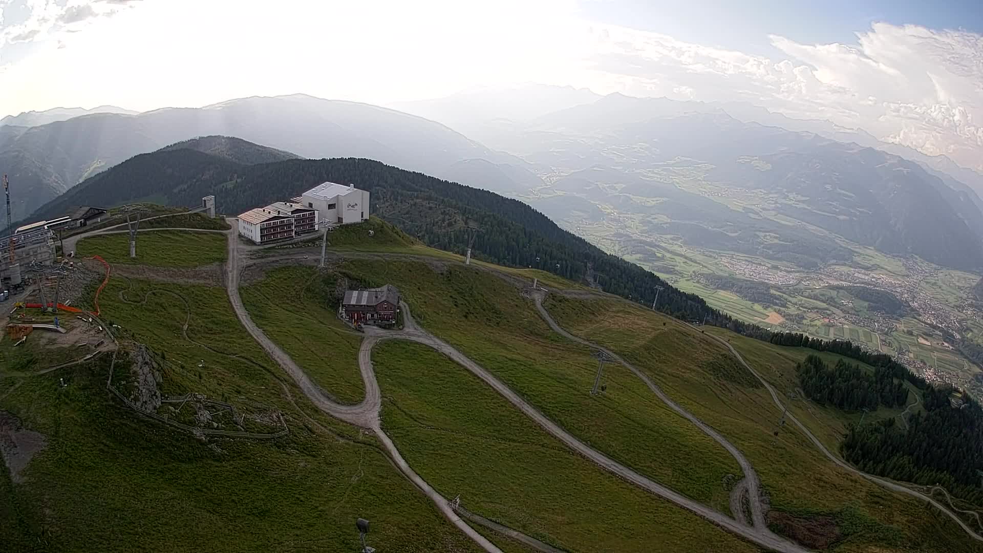 Station de ski Kronplatz sommet | vue sur Brunico