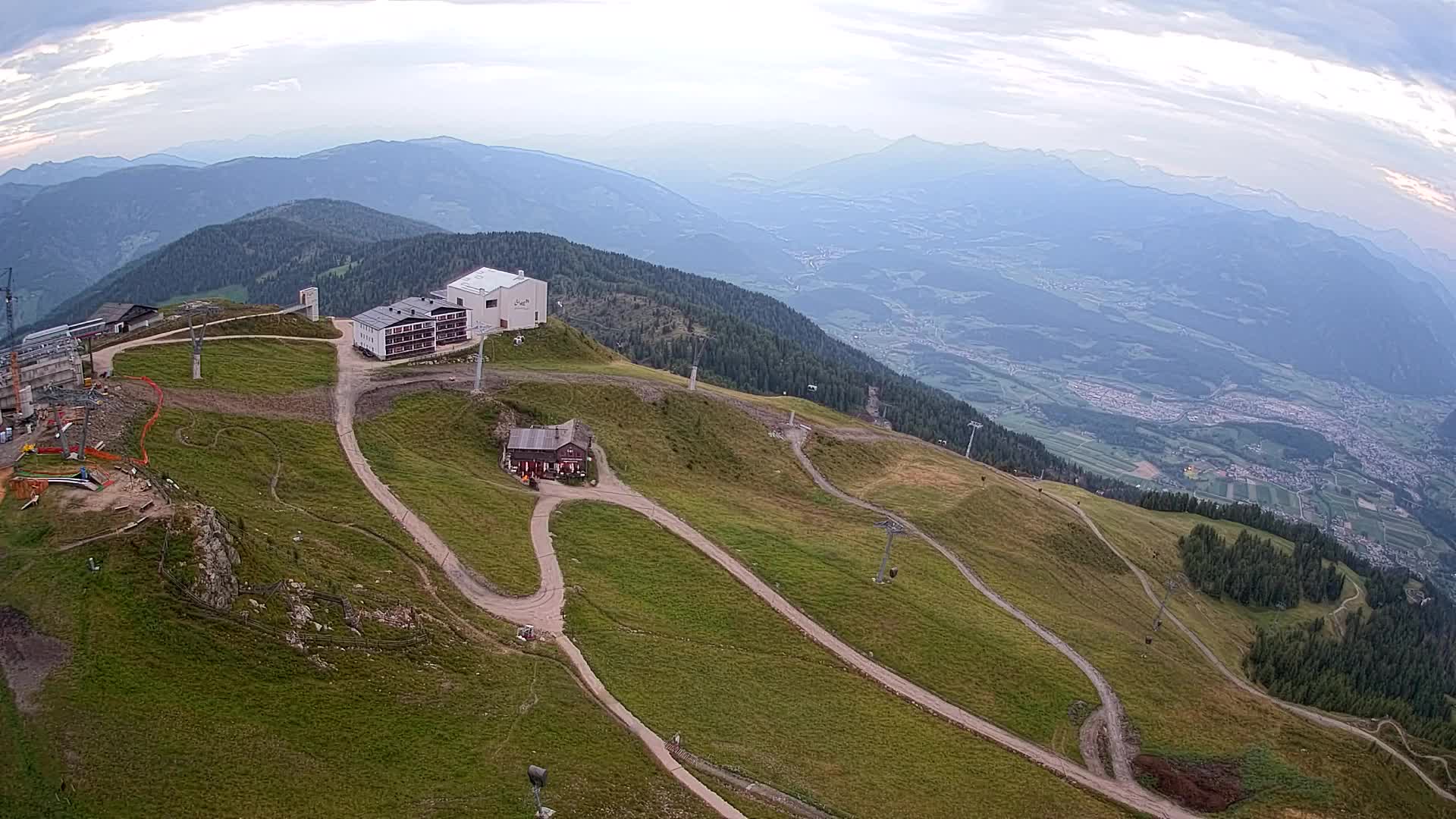 Smučišče Kronplatz – vrh | pogled na Bruneck