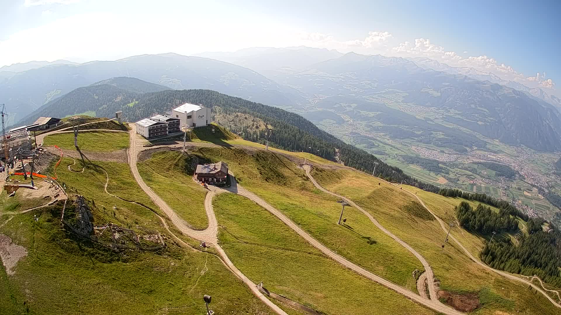 Skigebiet Kronplatz Gipfel | Blick auf Bruneck