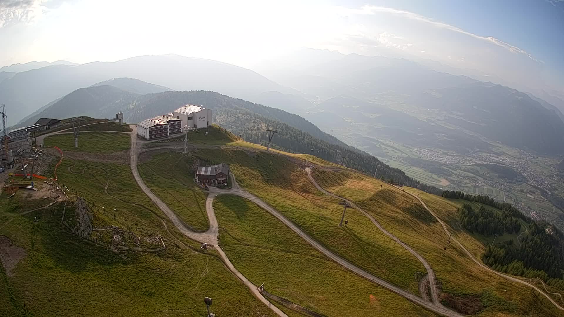Skigebiet Kronplatz Gipfel | Blick auf Bruneck