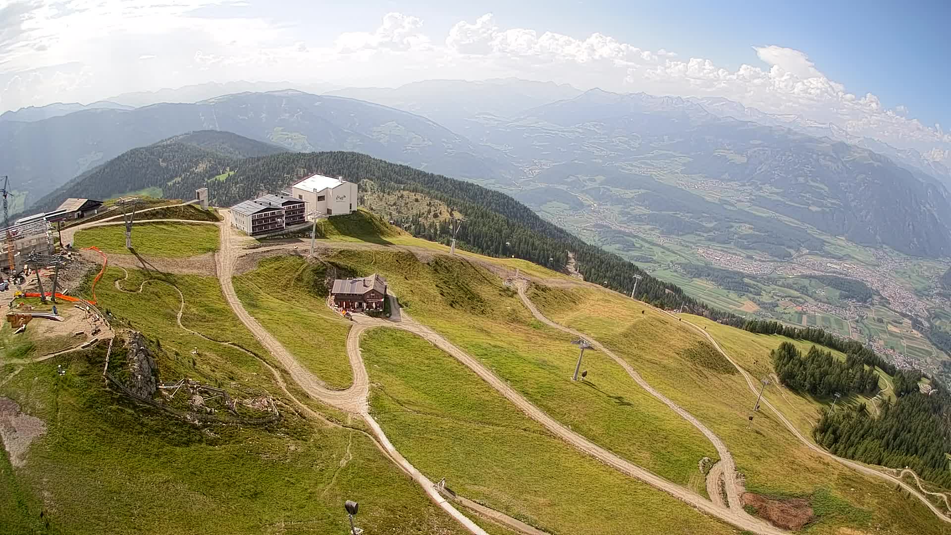 Station de ski Kronplatz sommet | vue sur Brunico