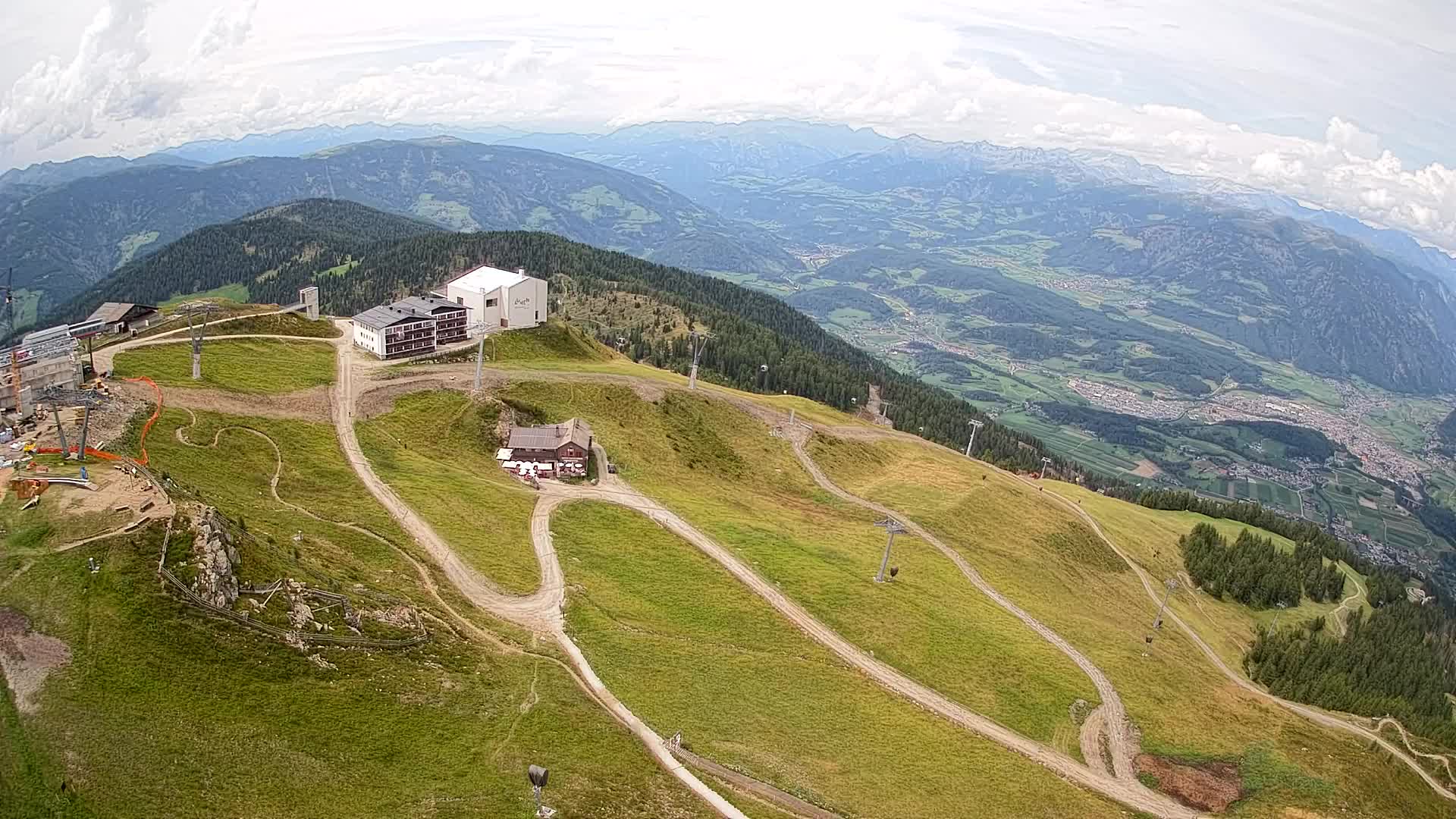 Station de ski Kronplatz sommet | vue sur Brunico