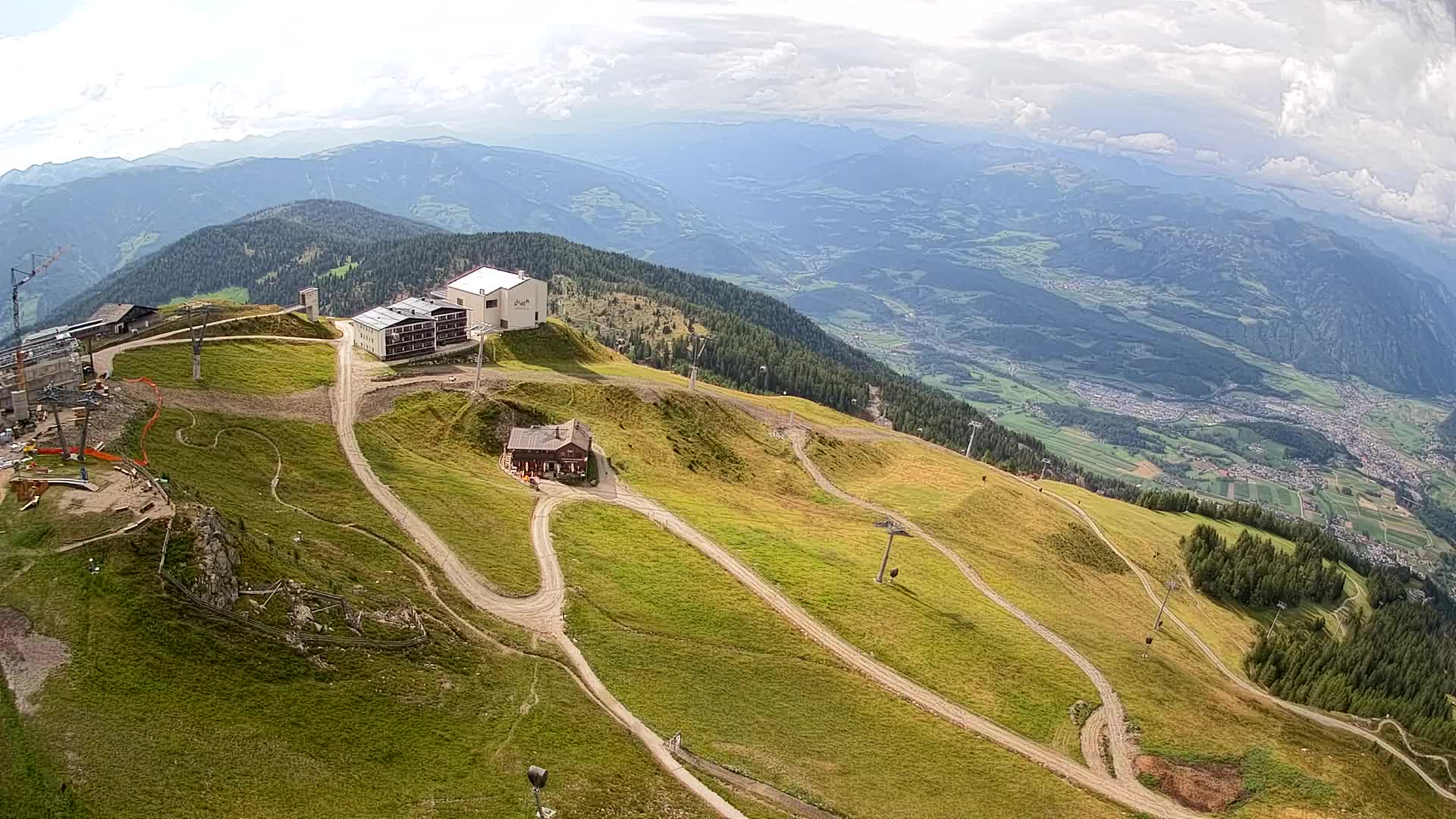 Station de ski Kronplatz sommet | vue sur Brunico