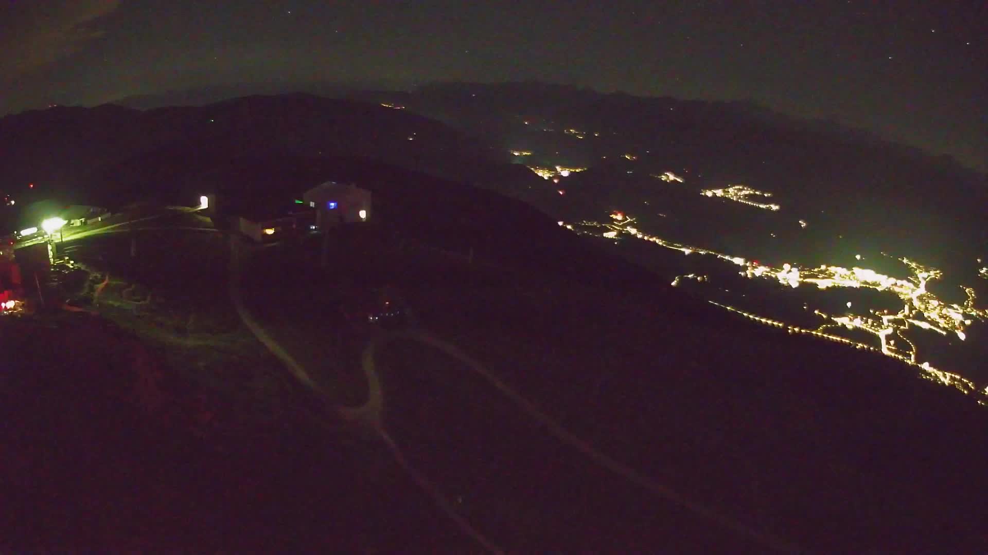 Kronplatz peak Ski resort | view to Bruneck