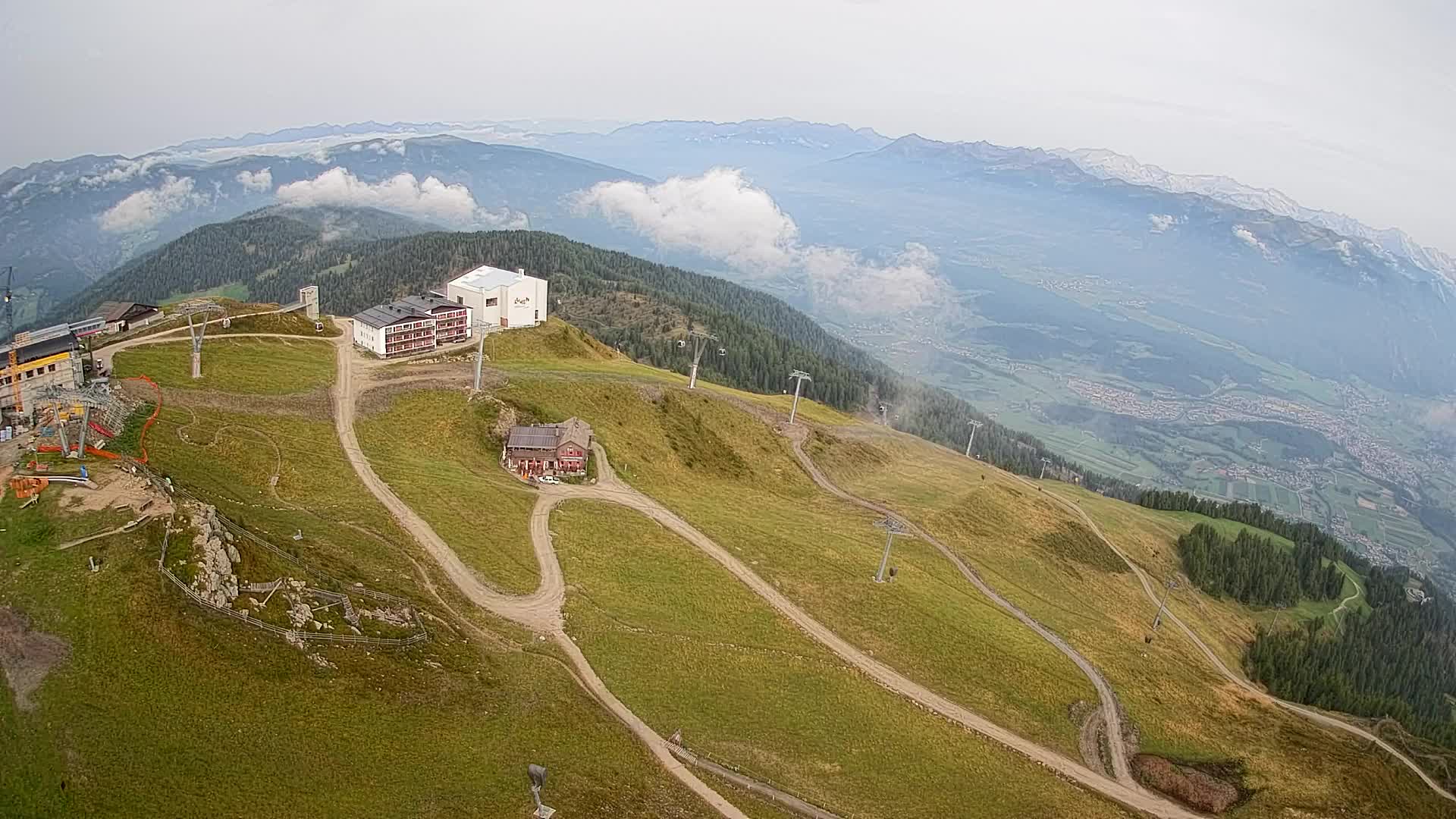 Stazione sciistica di Plan de Corones | vista su Brunico