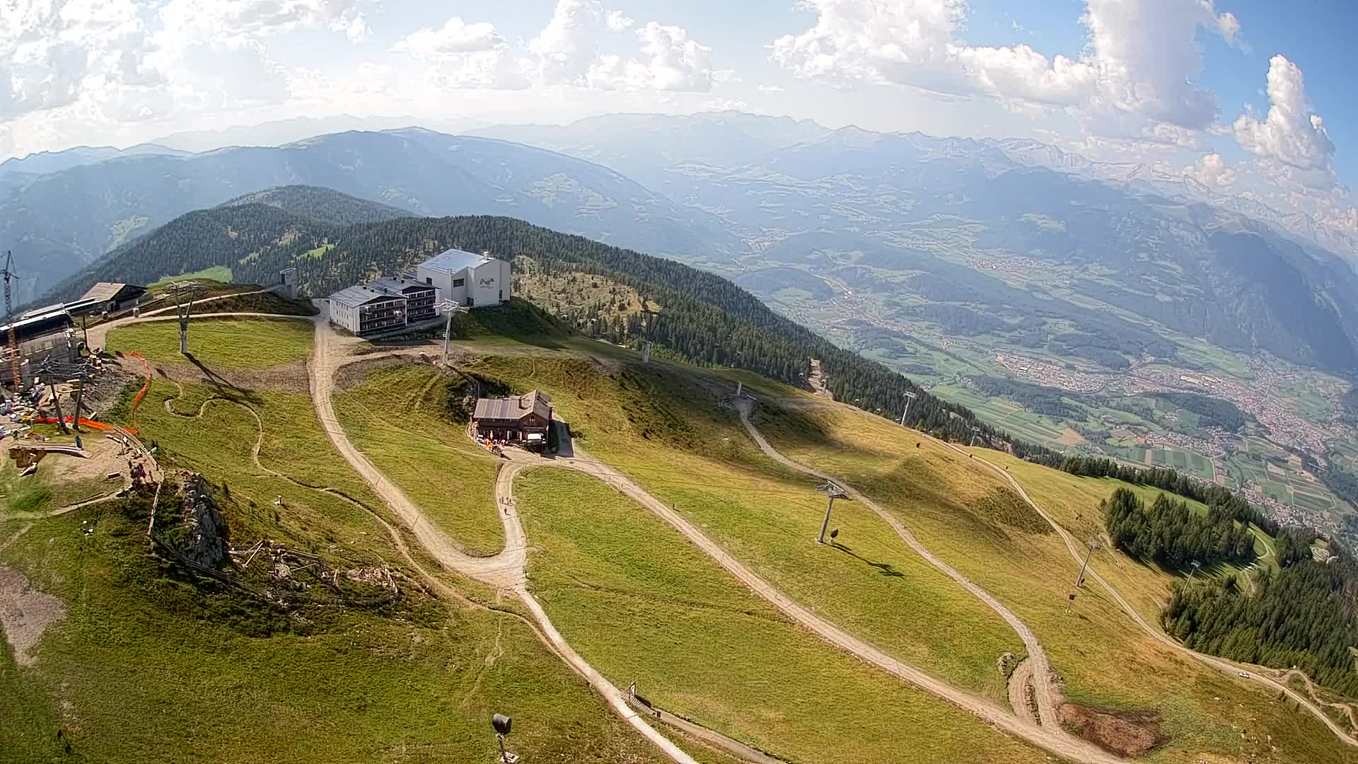 Skigebiet Kronplatz Gipfel | Blick auf Bruneck