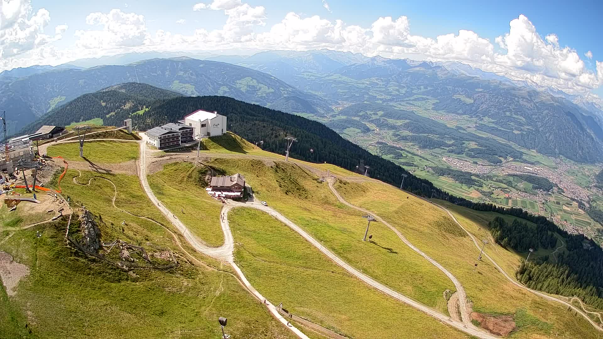 Station de ski Kronplatz sommet | vue sur Brunico