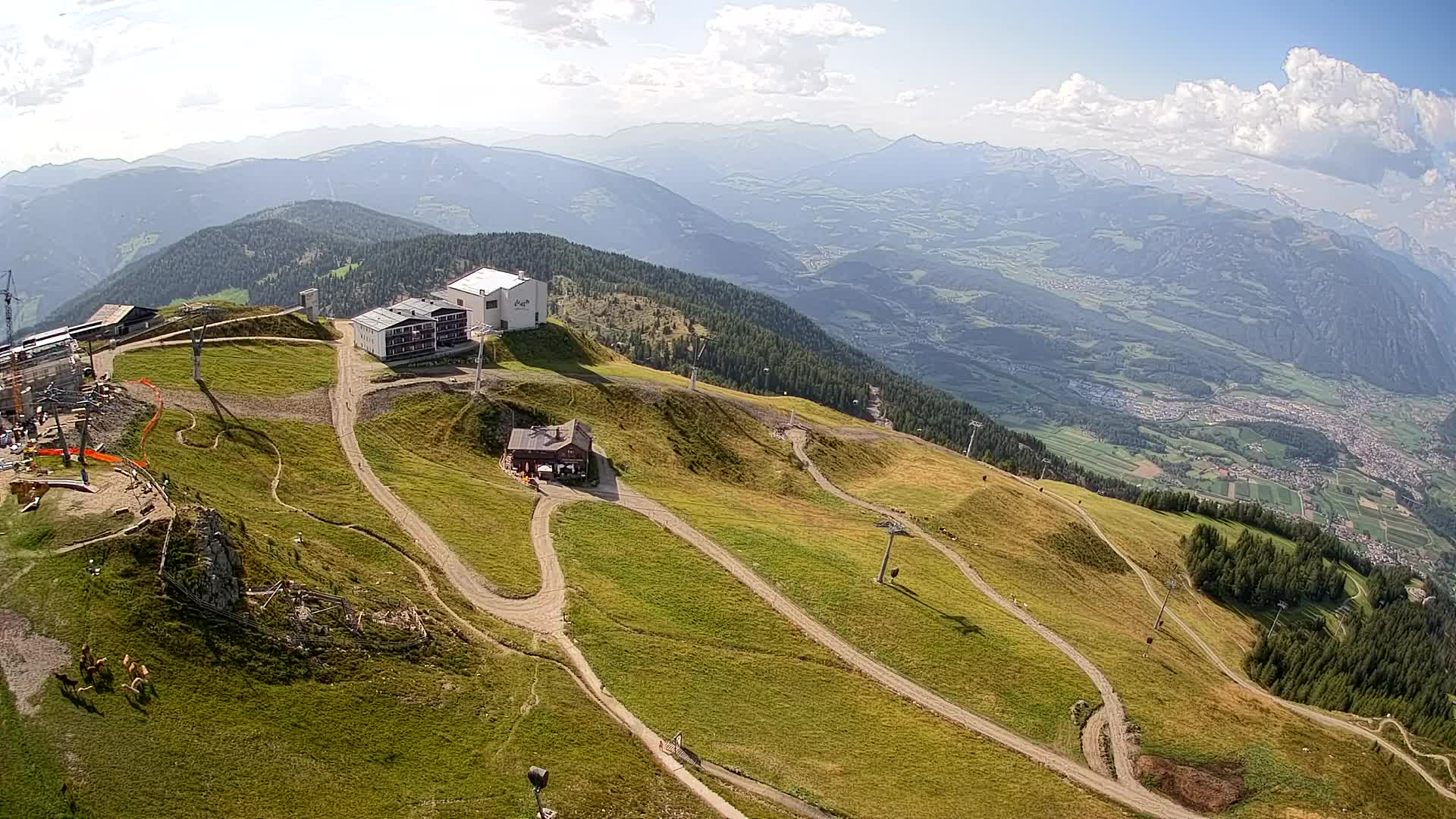 Stazione sciistica di Plan de Corones | vista su Brunico