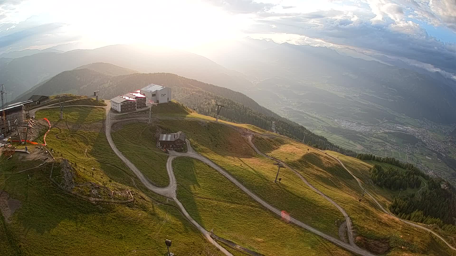 Stazione sciistica di Plan de Corones | vista su Brunico