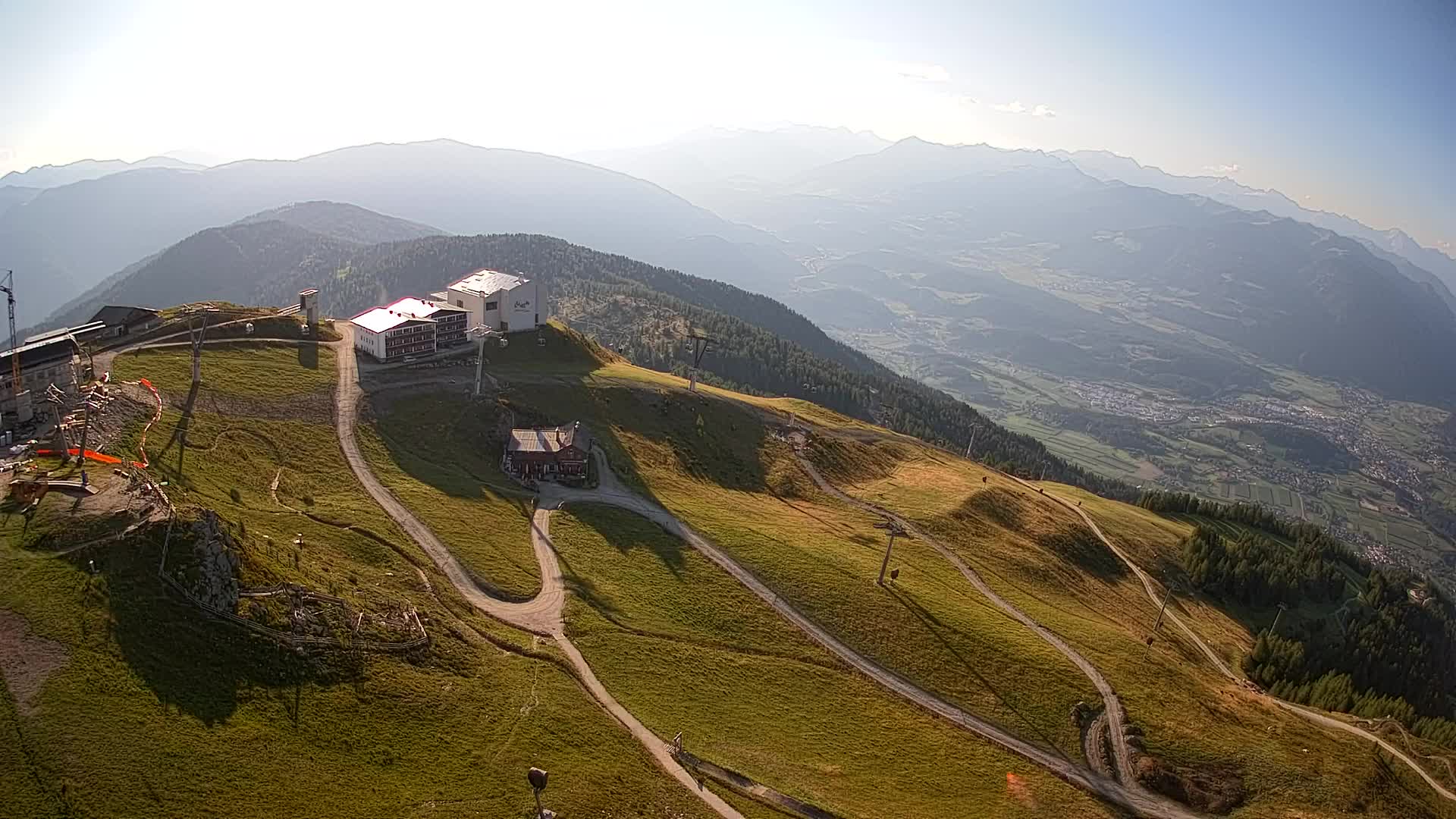 Skigebiet Kronplatz Gipfel | Blick auf Bruneck