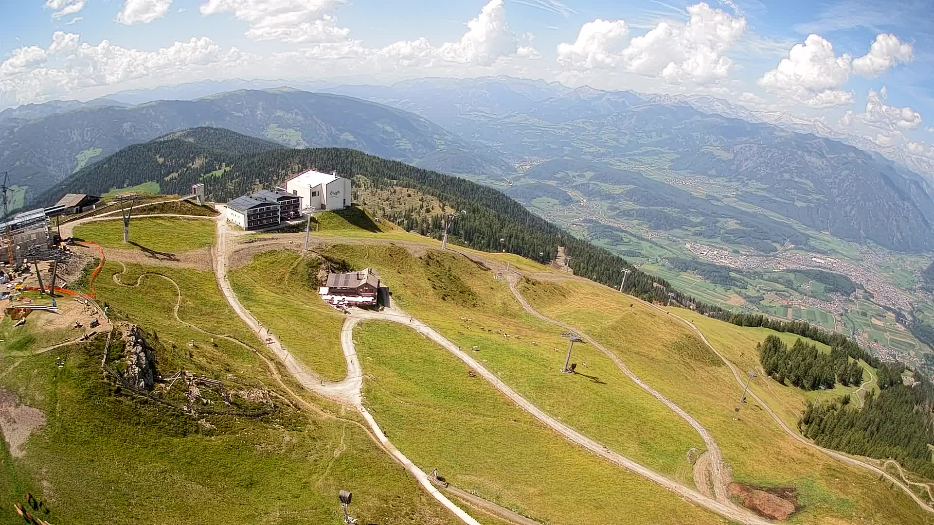 Stazione sciistica di Plan de Corones | vista su Brunico