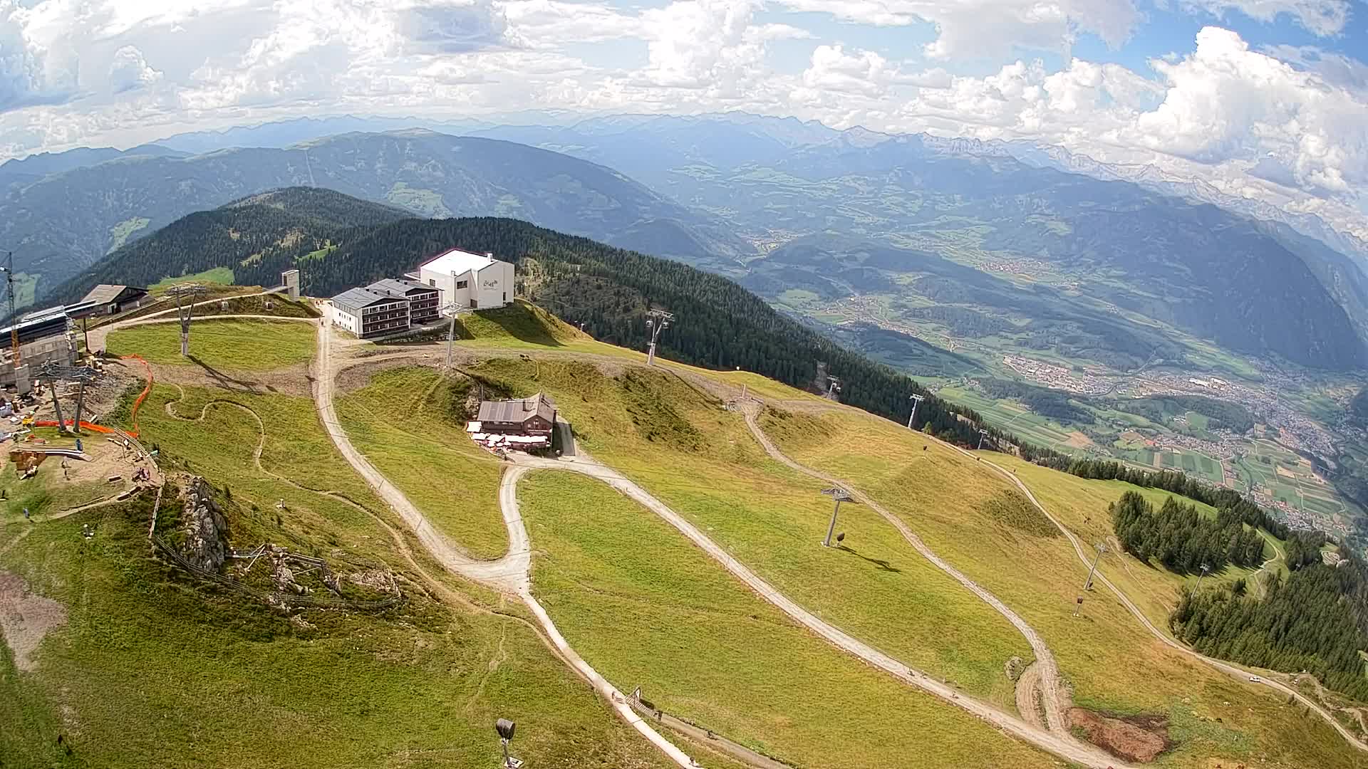 Station de ski Kronplatz sommet | vue sur Brunico