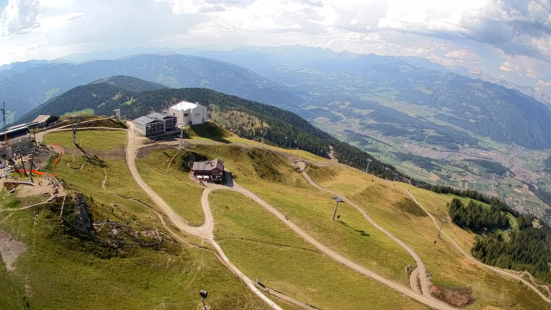 Skigebiet Kronplatz Gipfel | Blick auf Bruneck