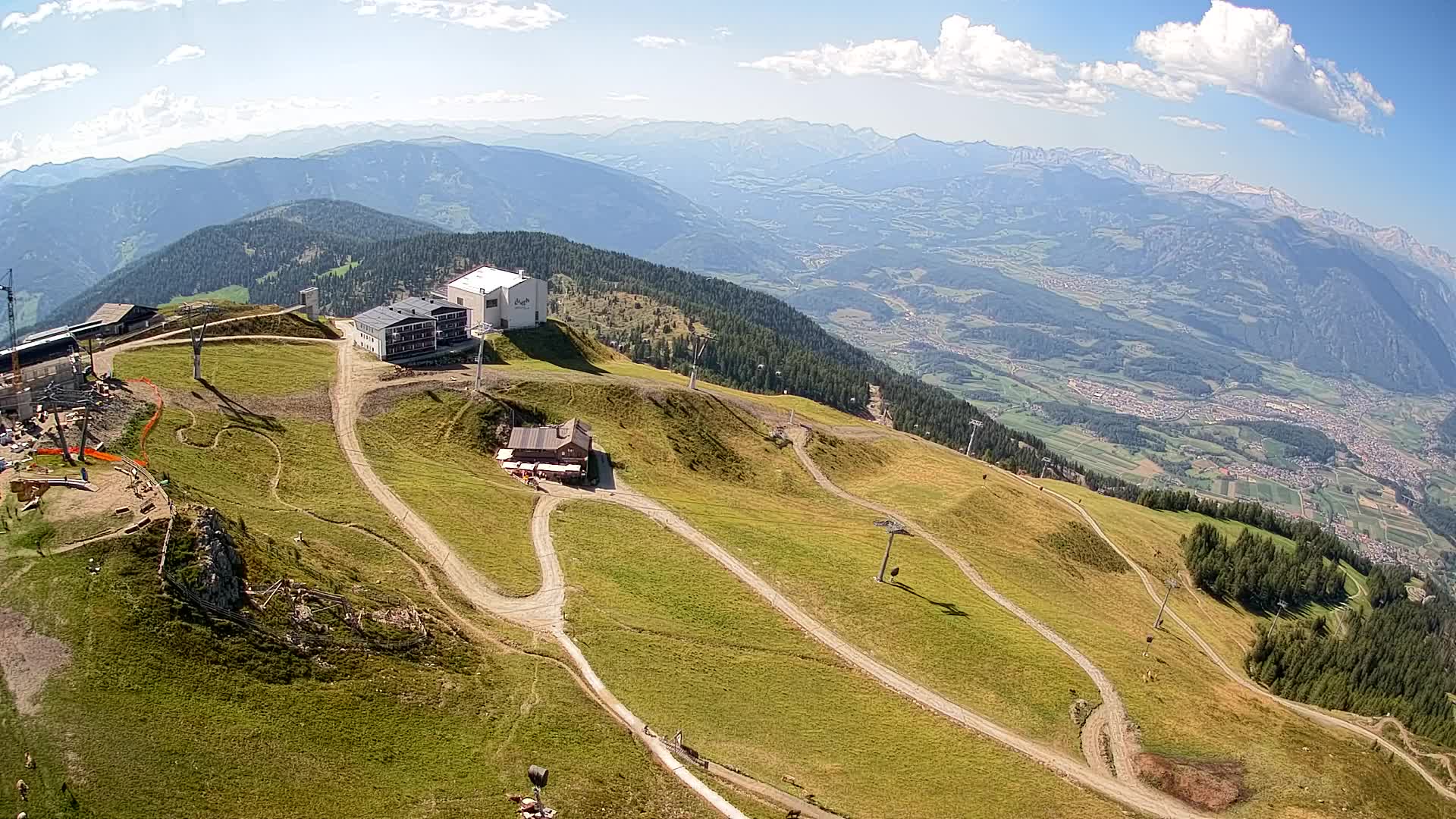 Stazione sciistica di Plan de Corones | vista su Brunico