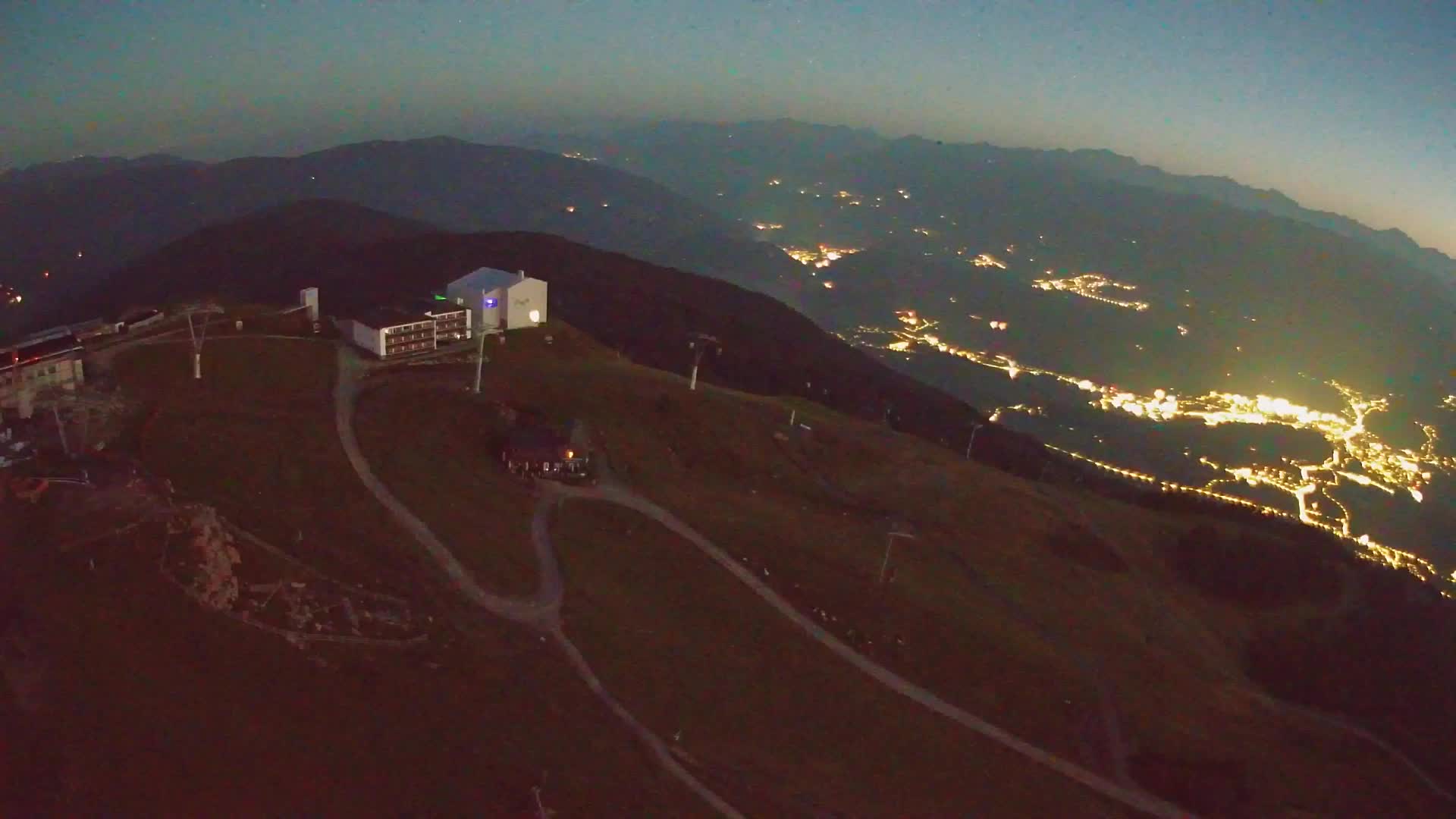 Stazione sciistica di Plan de Corones | vista su Brunico