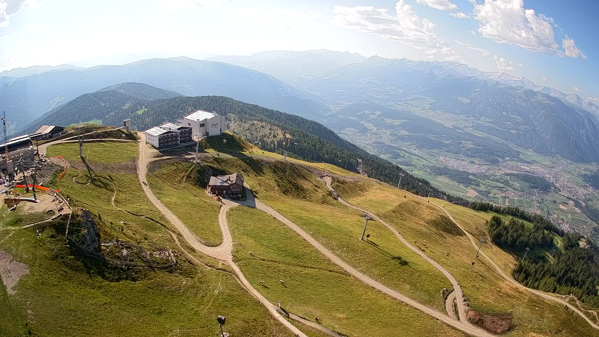 Skigebiet Kronplatz Gipfel | Blick auf Bruneck