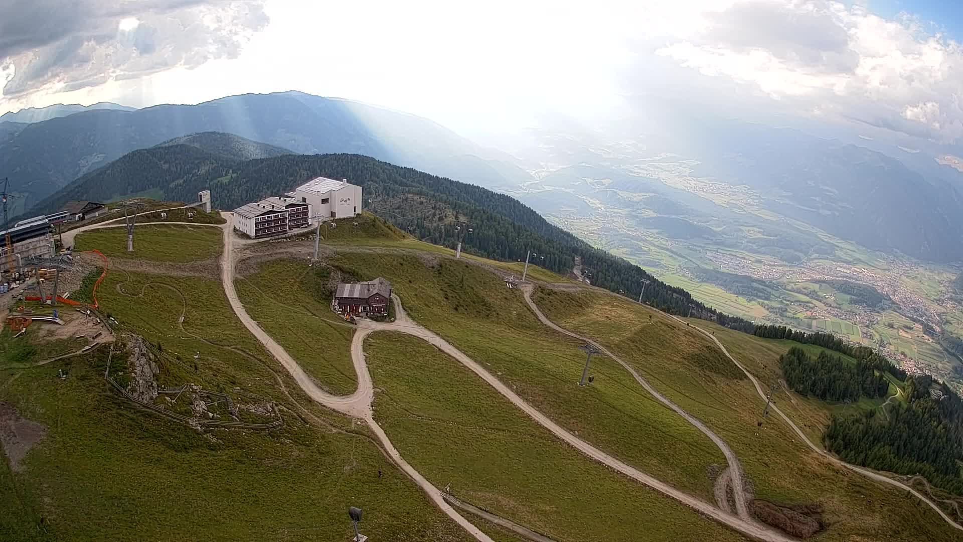 Station de ski Kronplatz sommet | vue sur Brunico