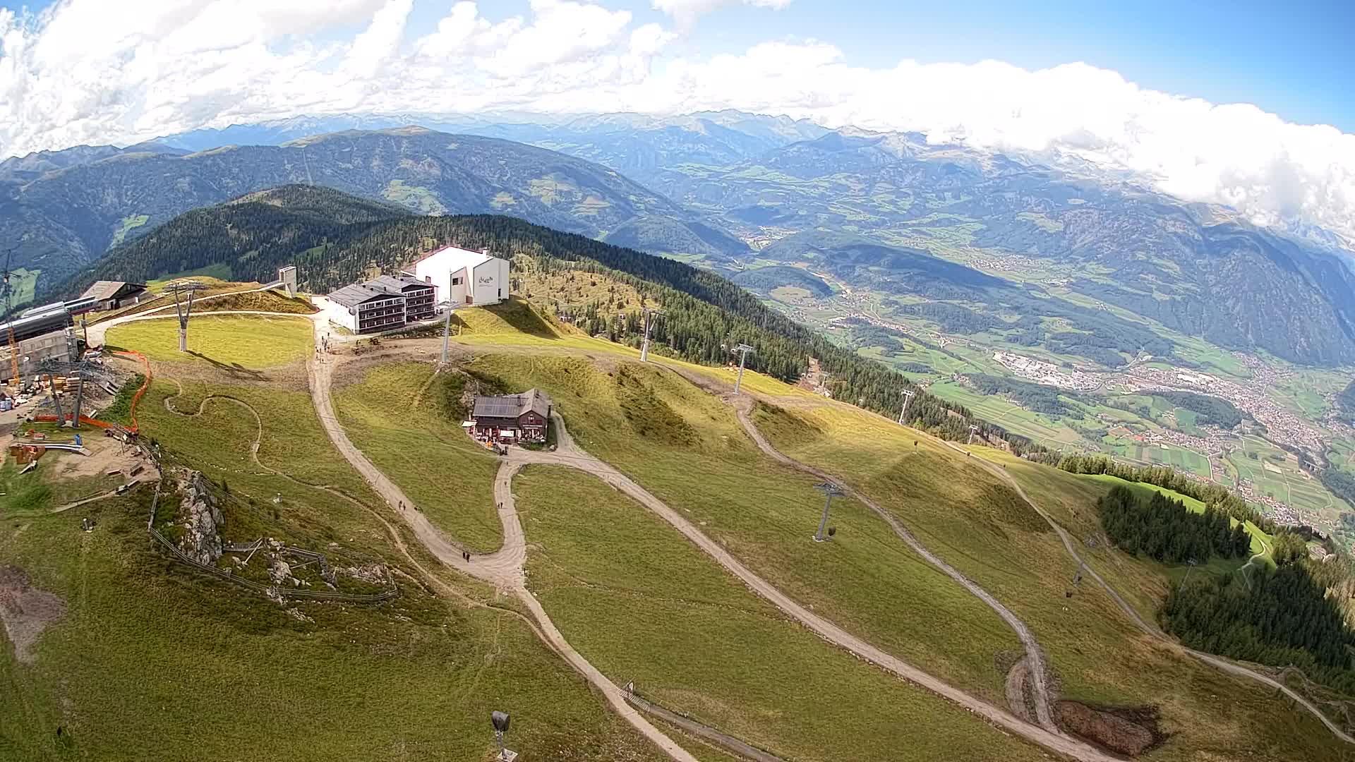 Station de ski Kronplatz sommet | vue sur Brunico