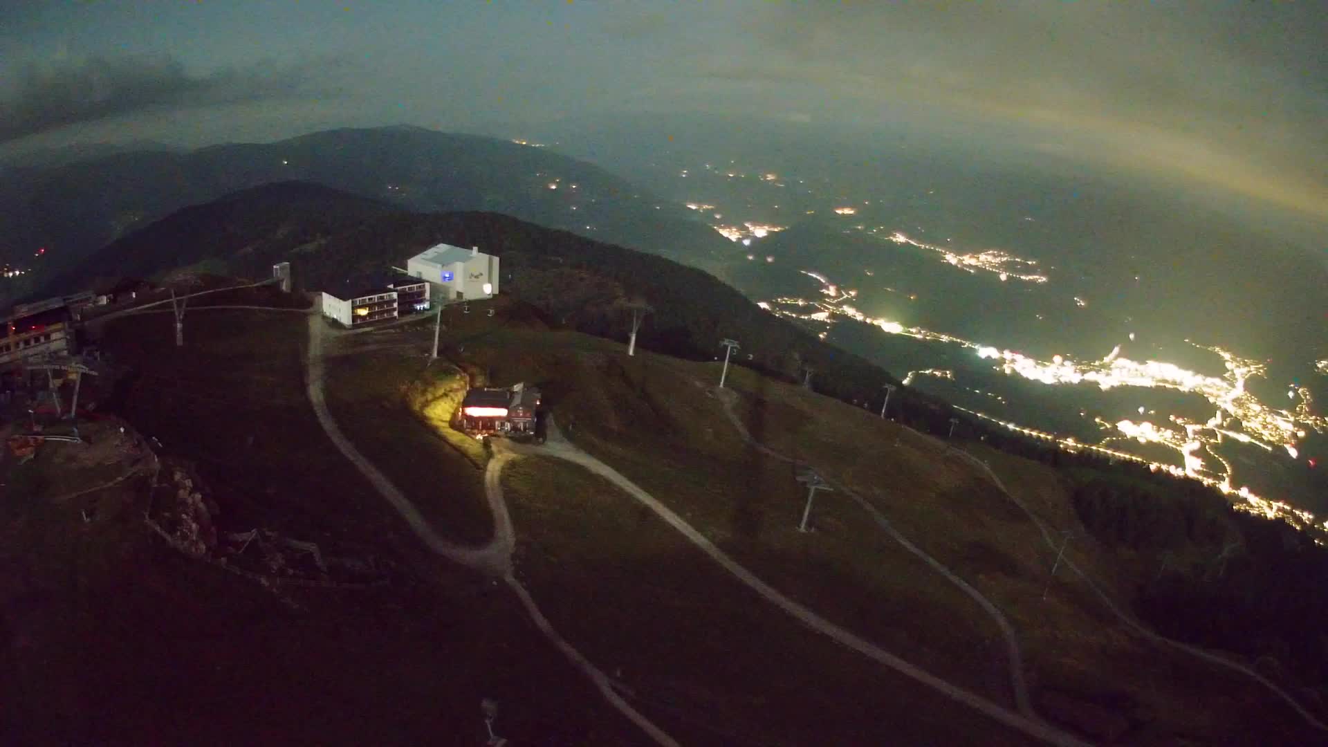 Skigebiet Kronplatz Gipfel | Blick auf Bruneck