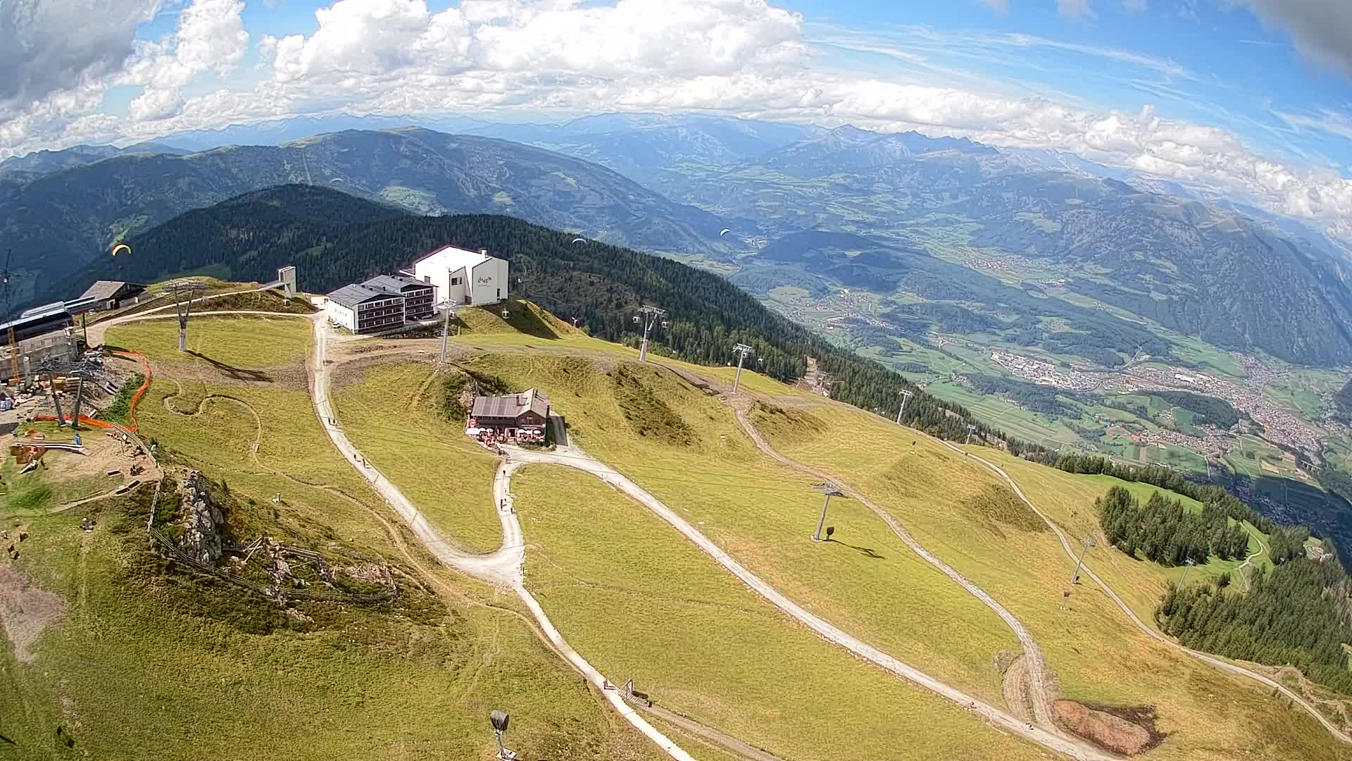 Skigebiet Kronplatz Gipfel | Blick auf Bruneck