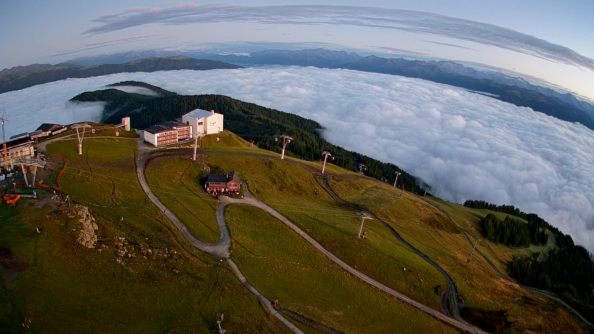 Stazione sciistica di Plan de Corones | vista su Brunico