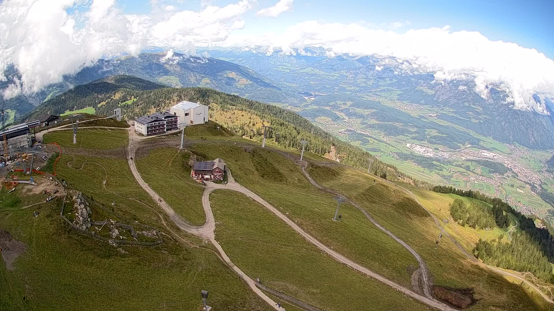 Skigebiet Kronplatz Gipfel | Blick auf Bruneck