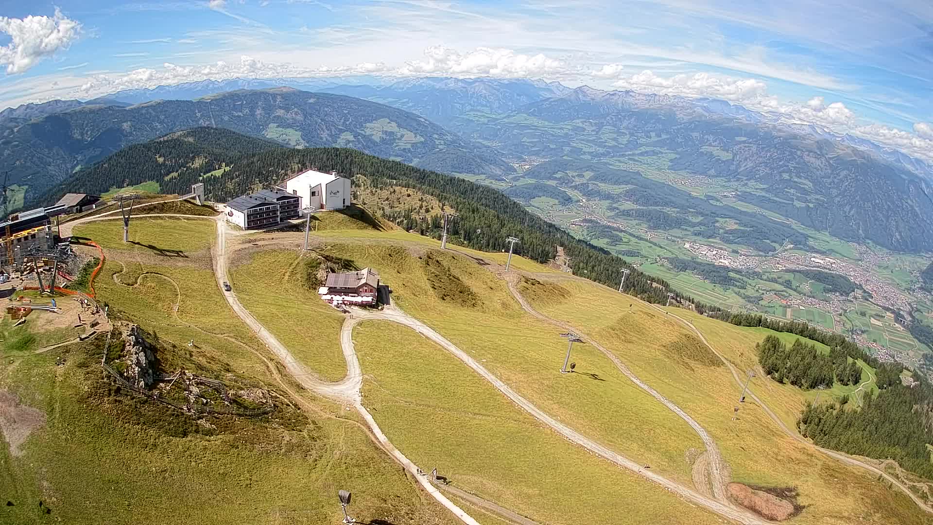 Stazione sciistica di Plan de Corones | vista su Brunico