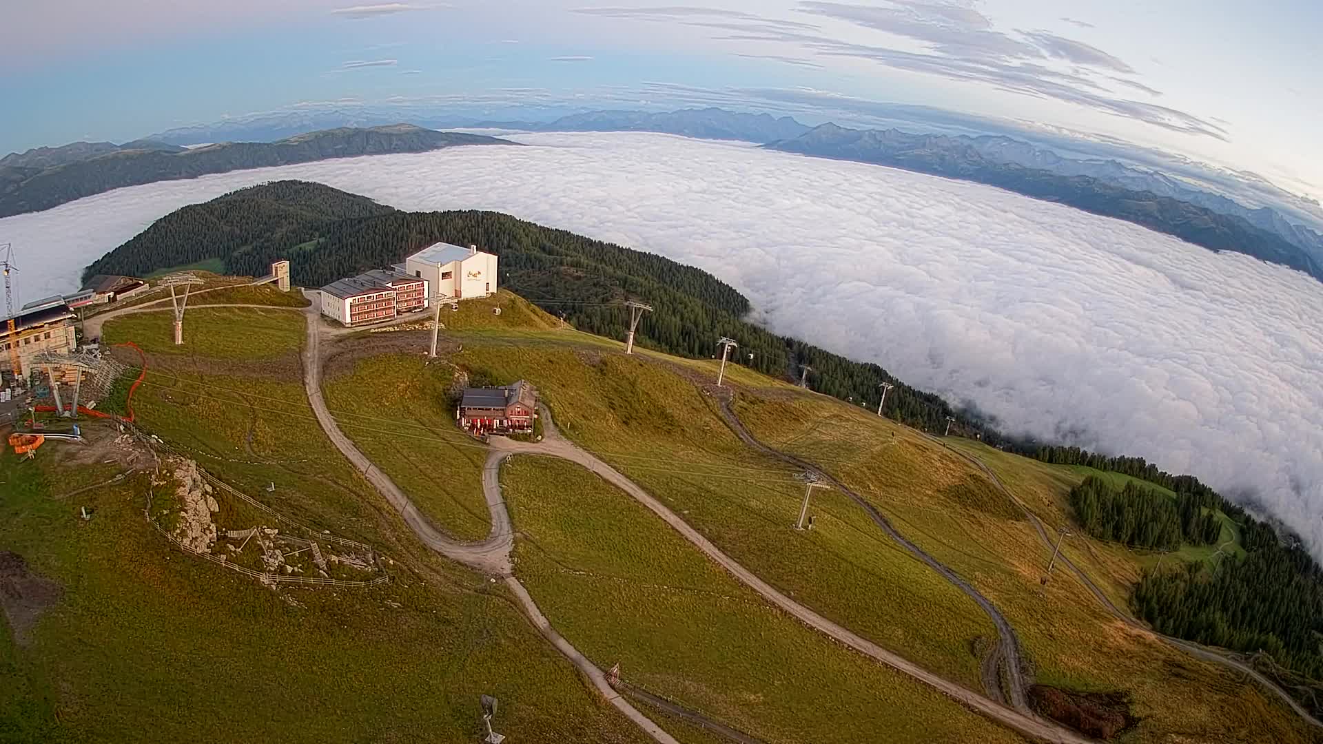 Stazione sciistica di Plan de Corones | vista su Brunico