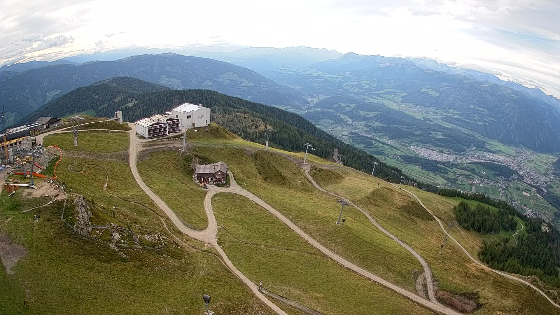 Smučišče Kronplatz – vrh | pogled na Bruneck