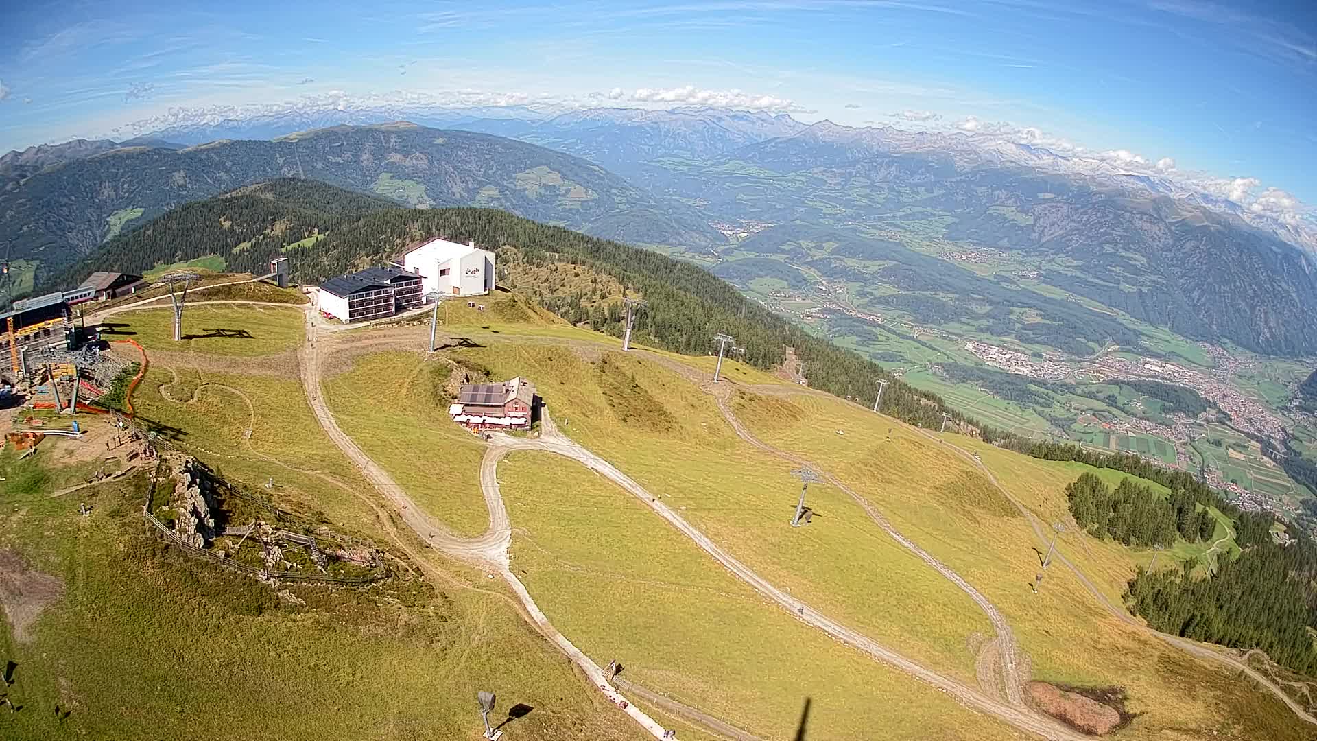 Stazione sciistica di Plan de Corones | vista su Brunico