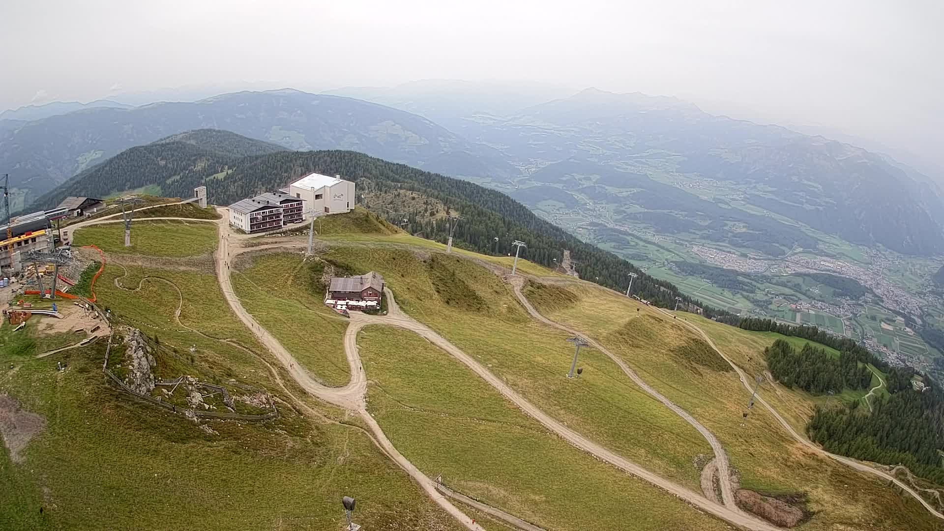 Stazione sciistica di Plan de Corones | vista su Brunico