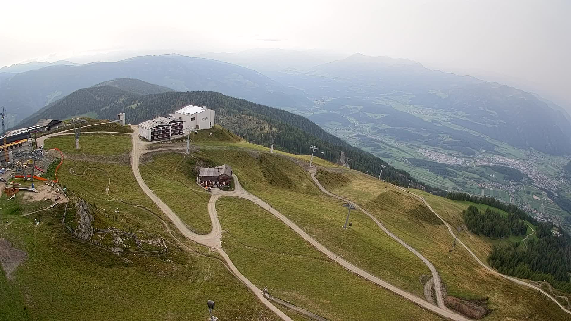 Skigebiet Kronplatz Gipfel | Blick auf Bruneck