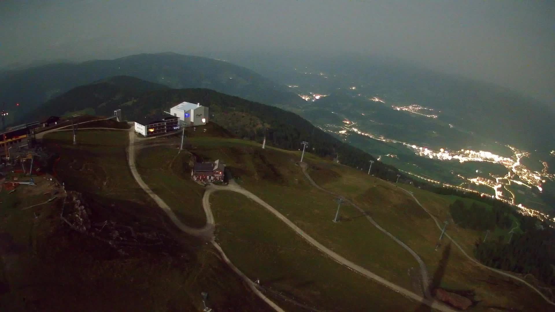 Skigebiet Kronplatz Gipfel | Blick auf Bruneck
