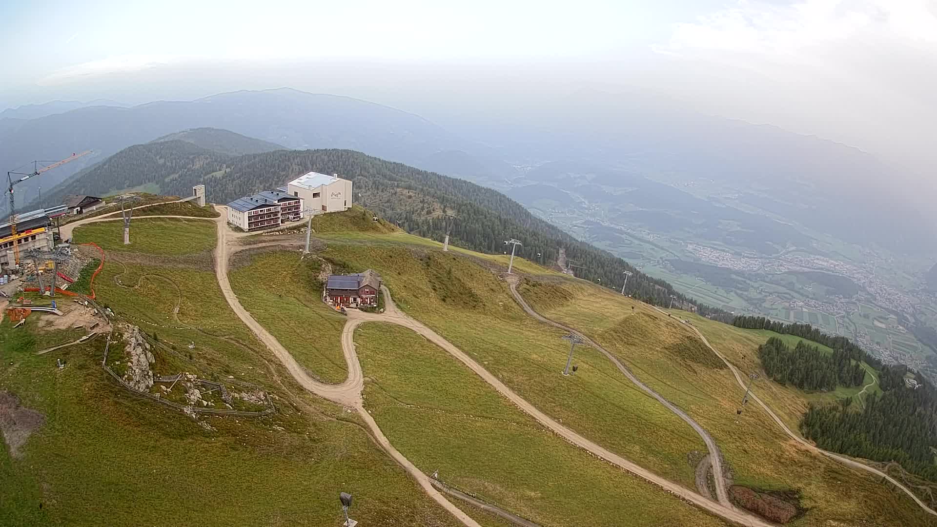 Skigebiet Kronplatz Gipfel | Blick auf Bruneck