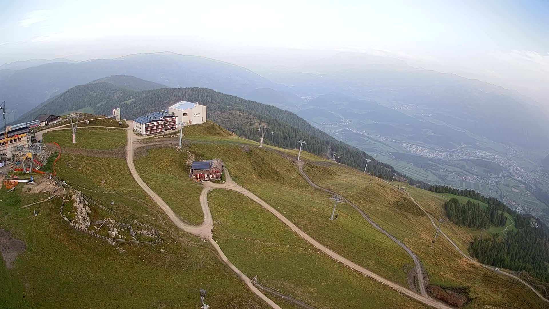 Skigebiet Kronplatz Gipfel | Blick auf Bruneck