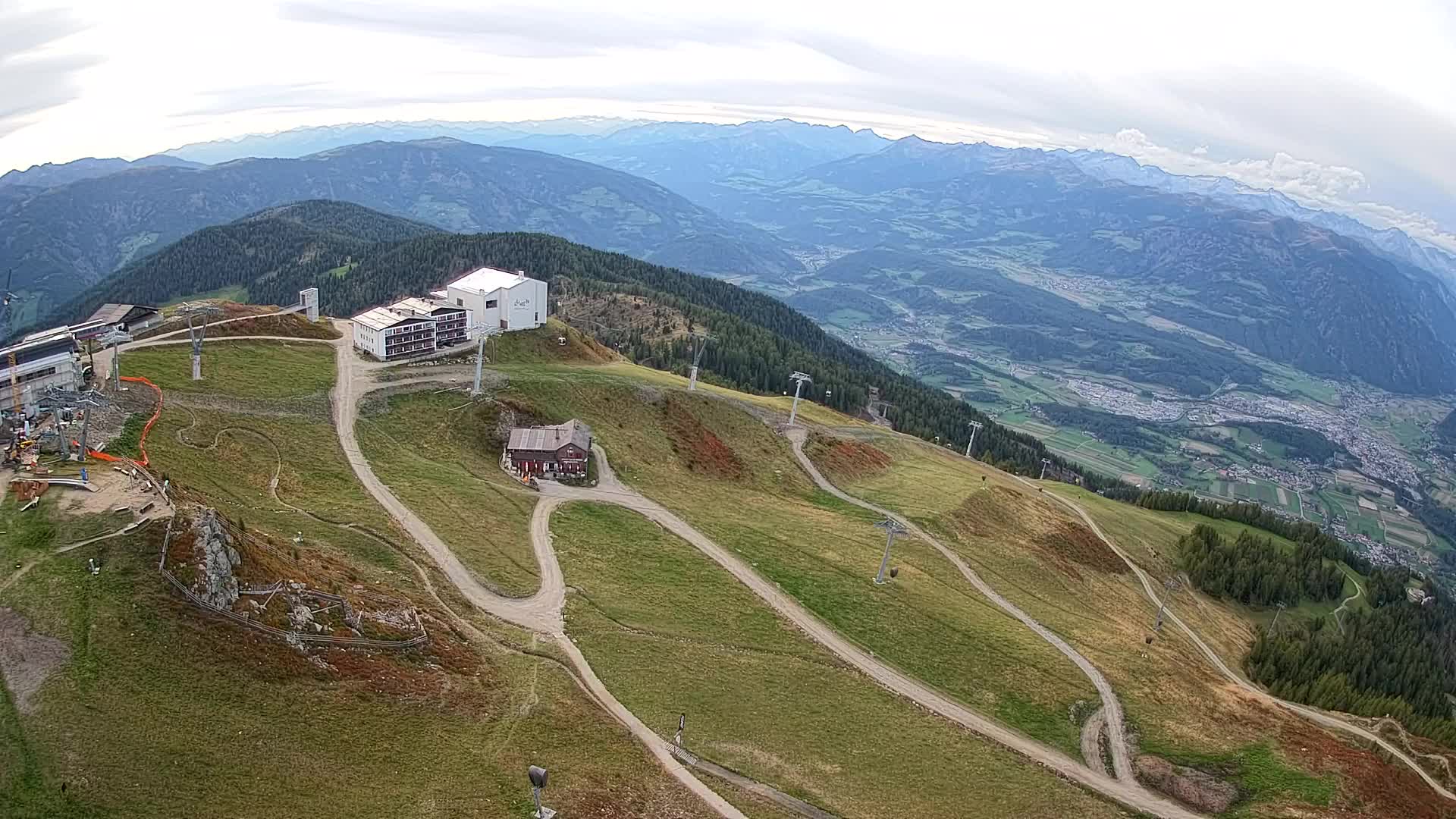 Skigebiet Kronplatz Gipfel | Blick auf Bruneck