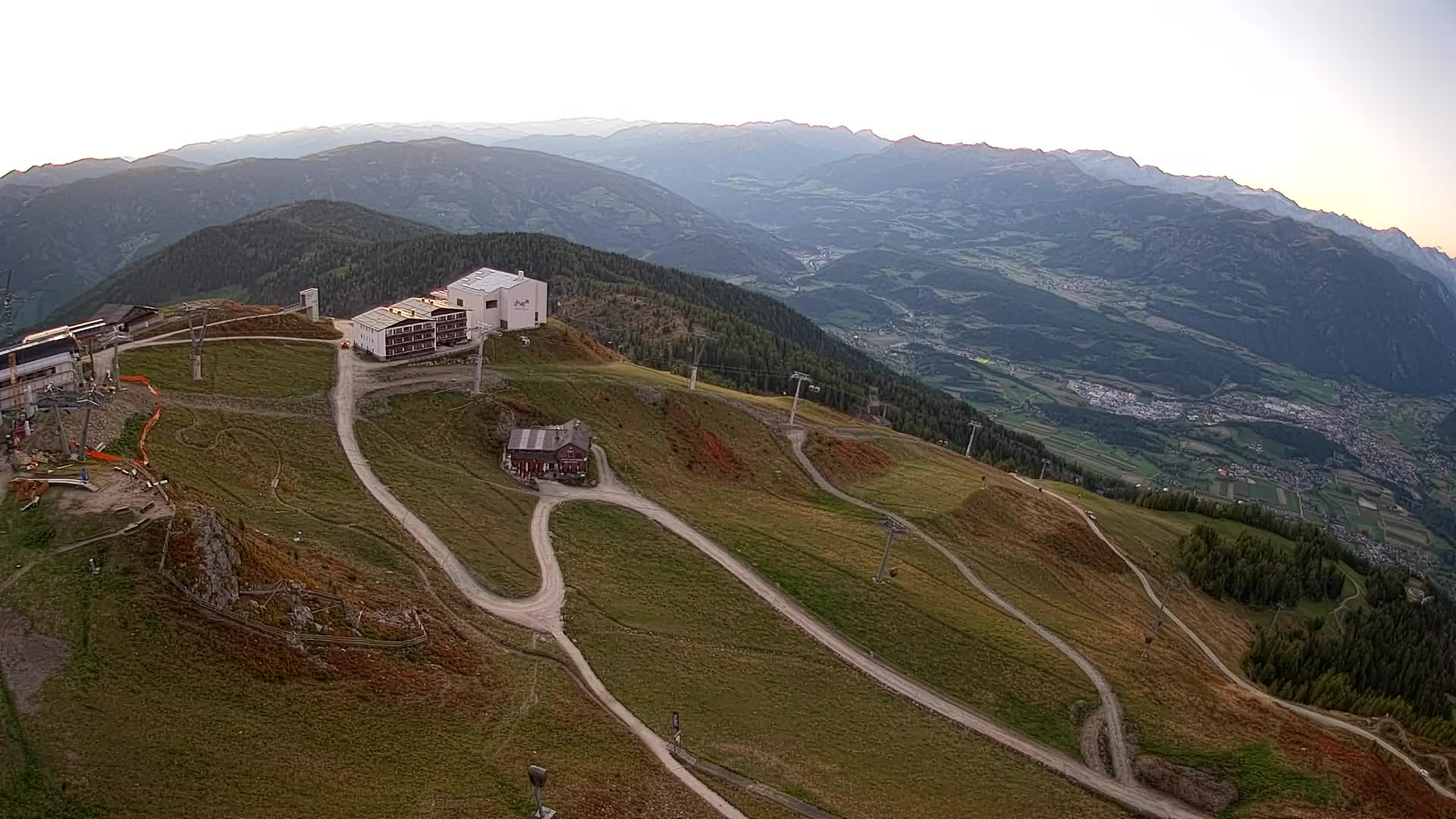 Station de ski Kronplatz sommet | vue sur Brunico