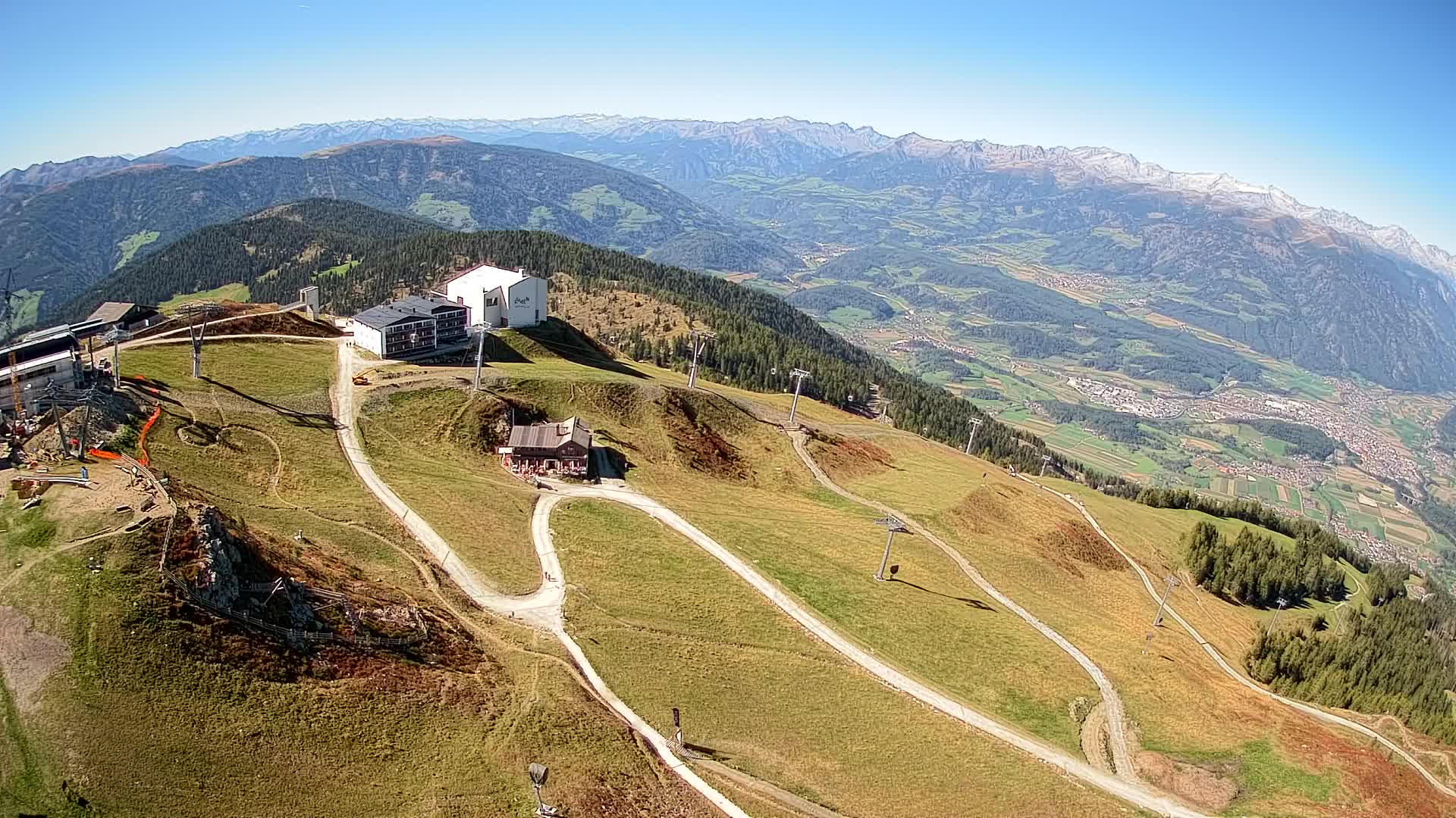 Station de ski Kronplatz sommet | vue sur Brunico