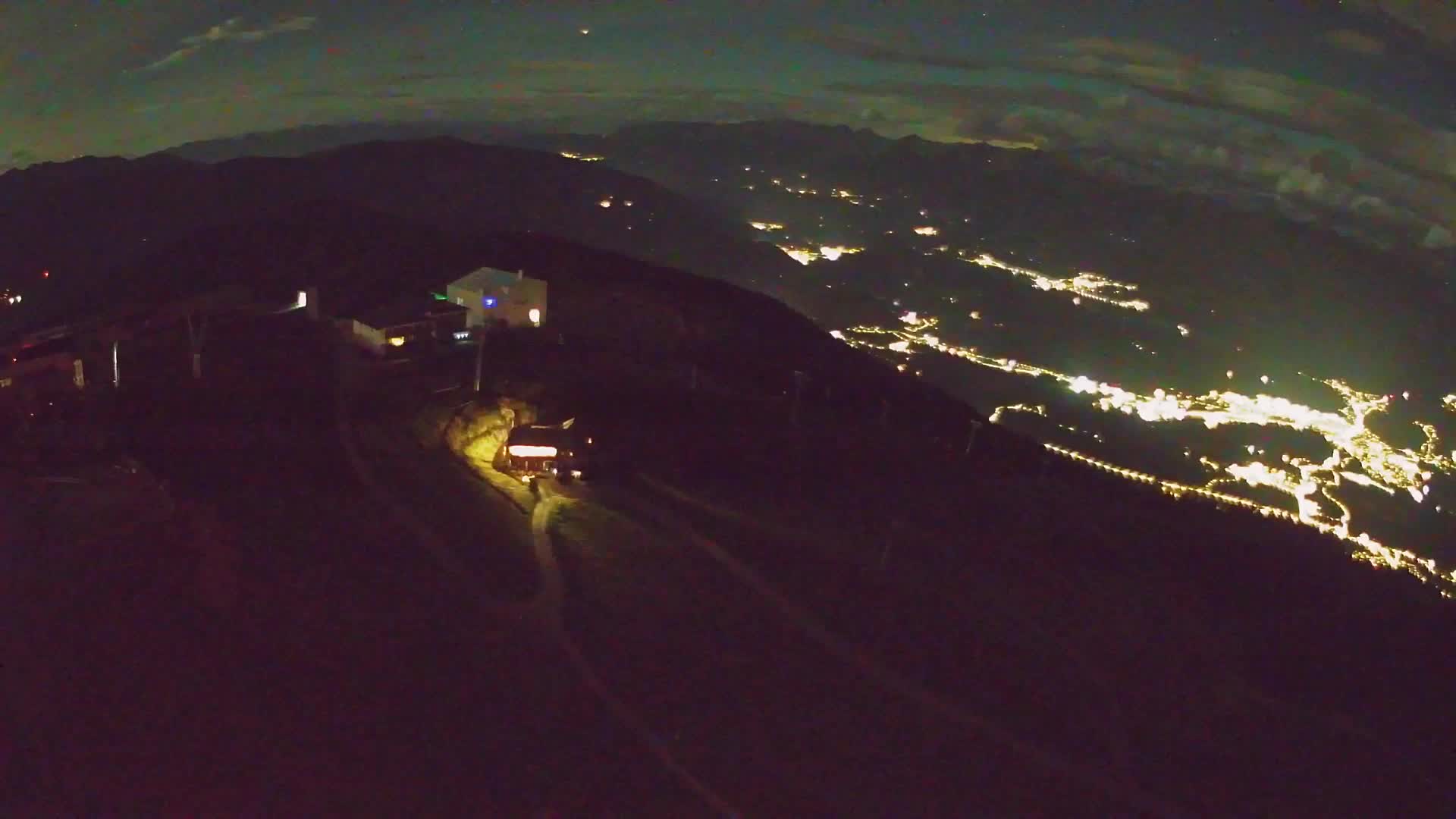Kronplatz peak Ski resort | view to Bruneck