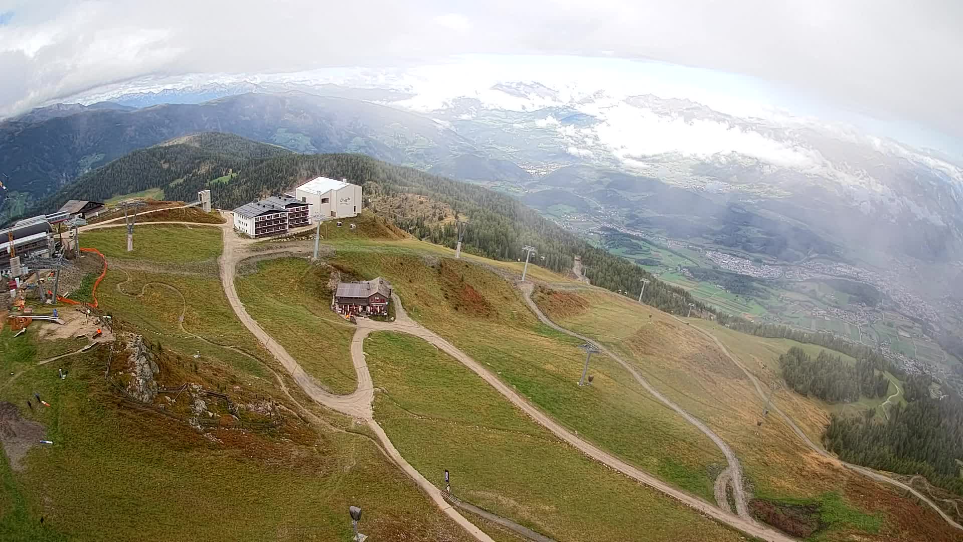 Skigebiet Kronplatz Gipfel | Blick auf Bruneck