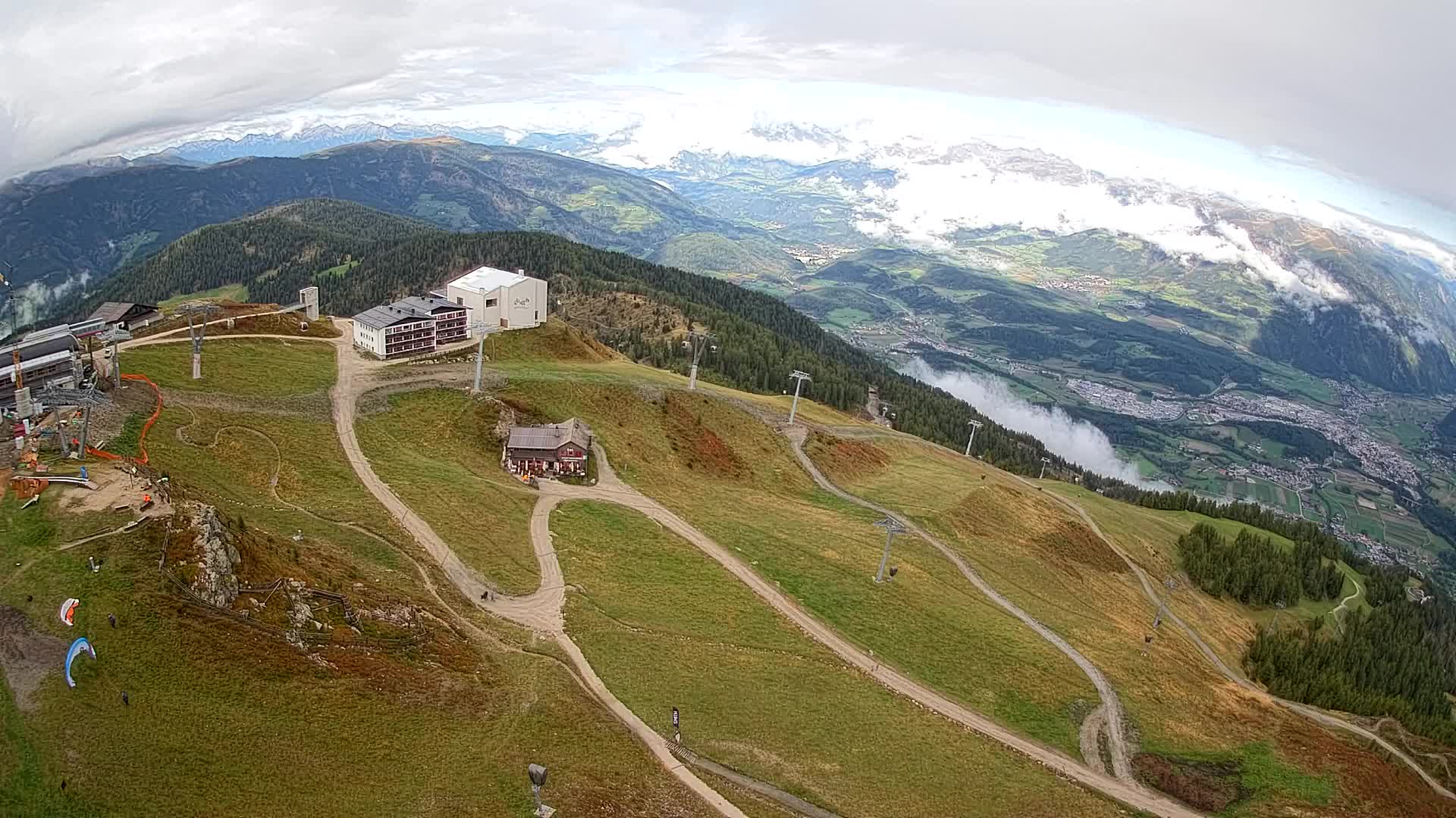 Station de ski Kronplatz sommet | vue sur Brunico