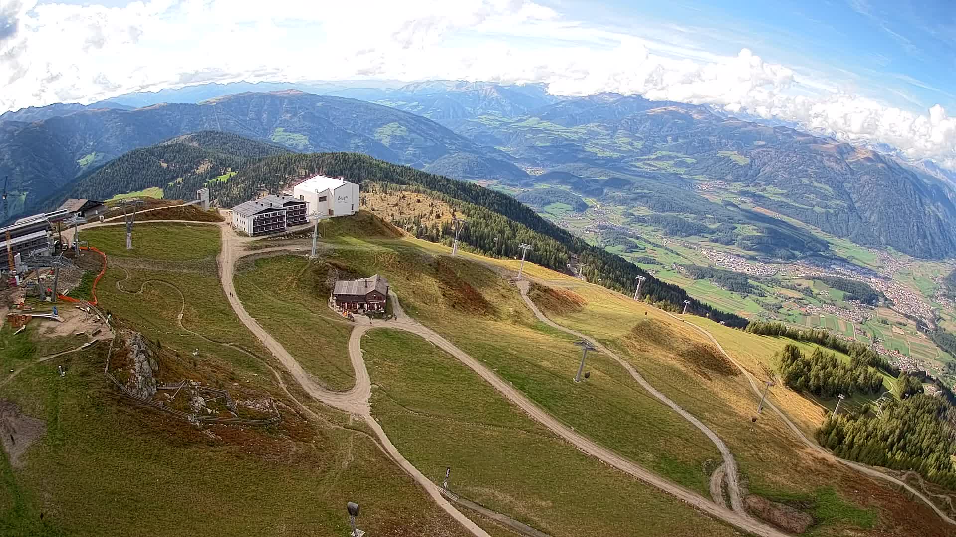 Skigebiet Kronplatz Gipfel | Blick auf Bruneck
