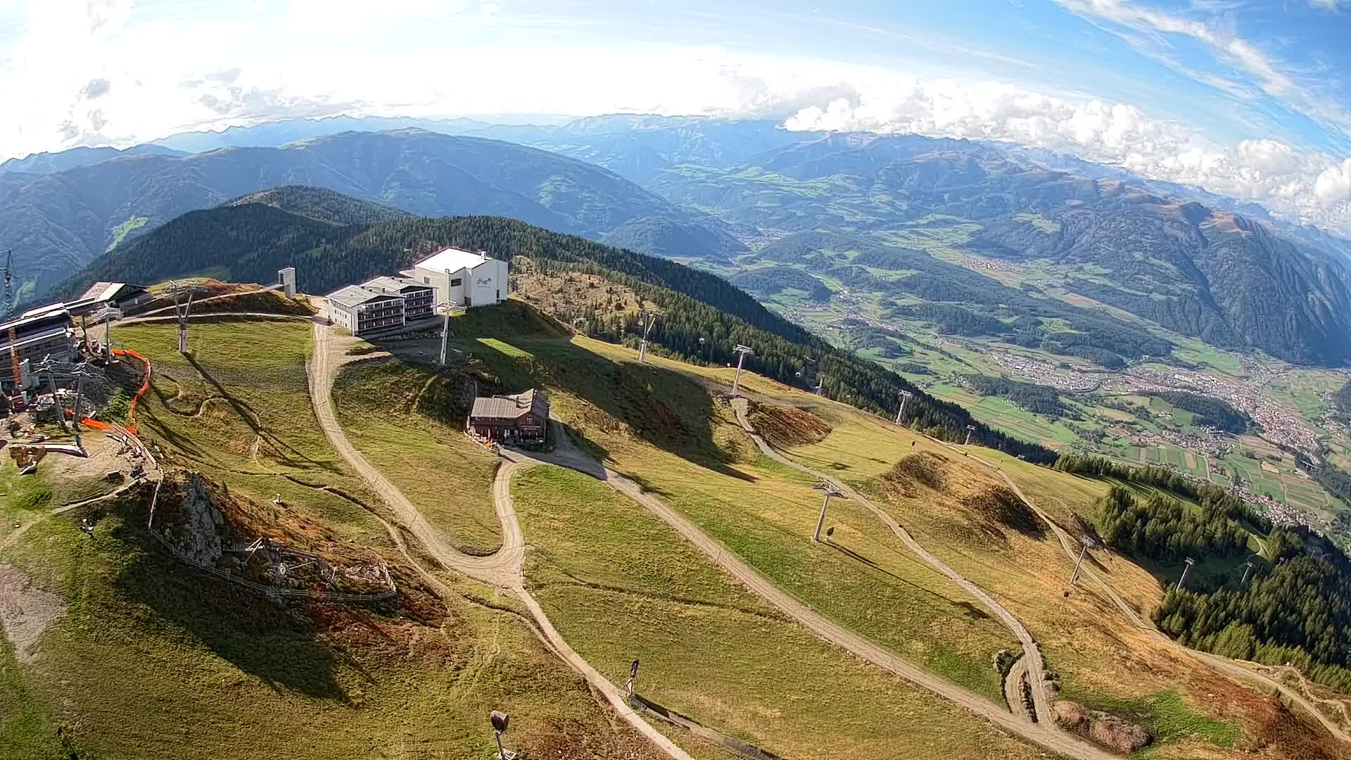 Skigebiet Kronplatz Gipfel | Blick auf Bruneck