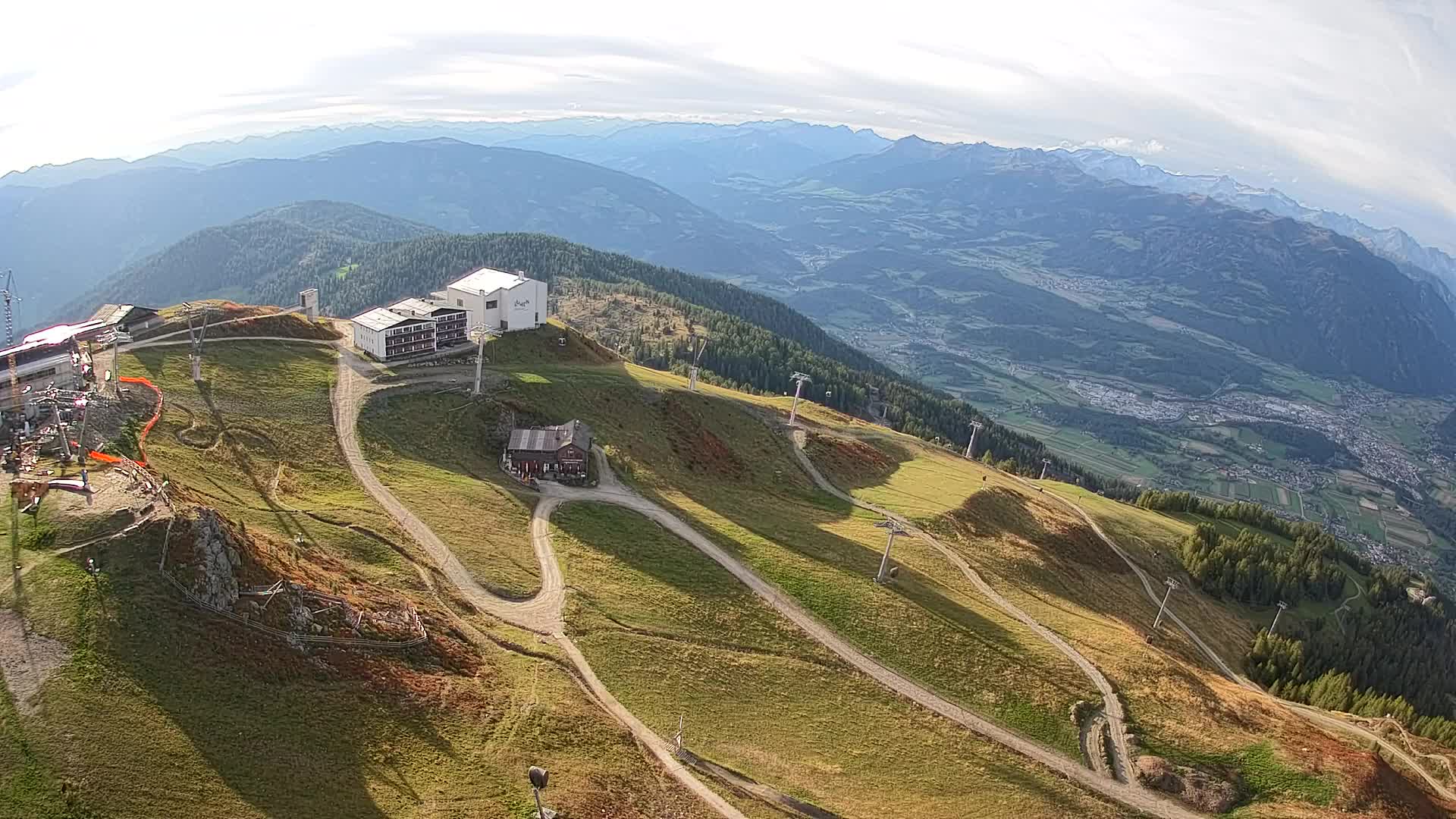 Stazione sciistica di Plan de Corones | vista su Brunico