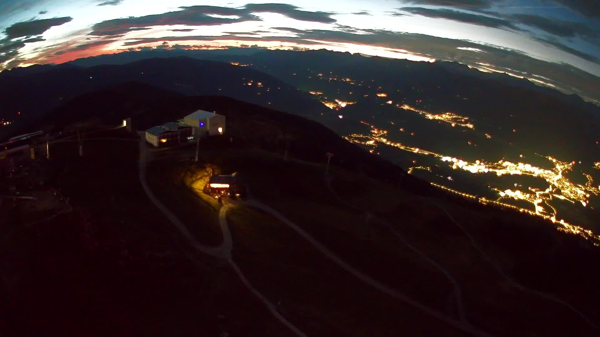 Station de ski Kronplatz sommet | vue sur Brunico